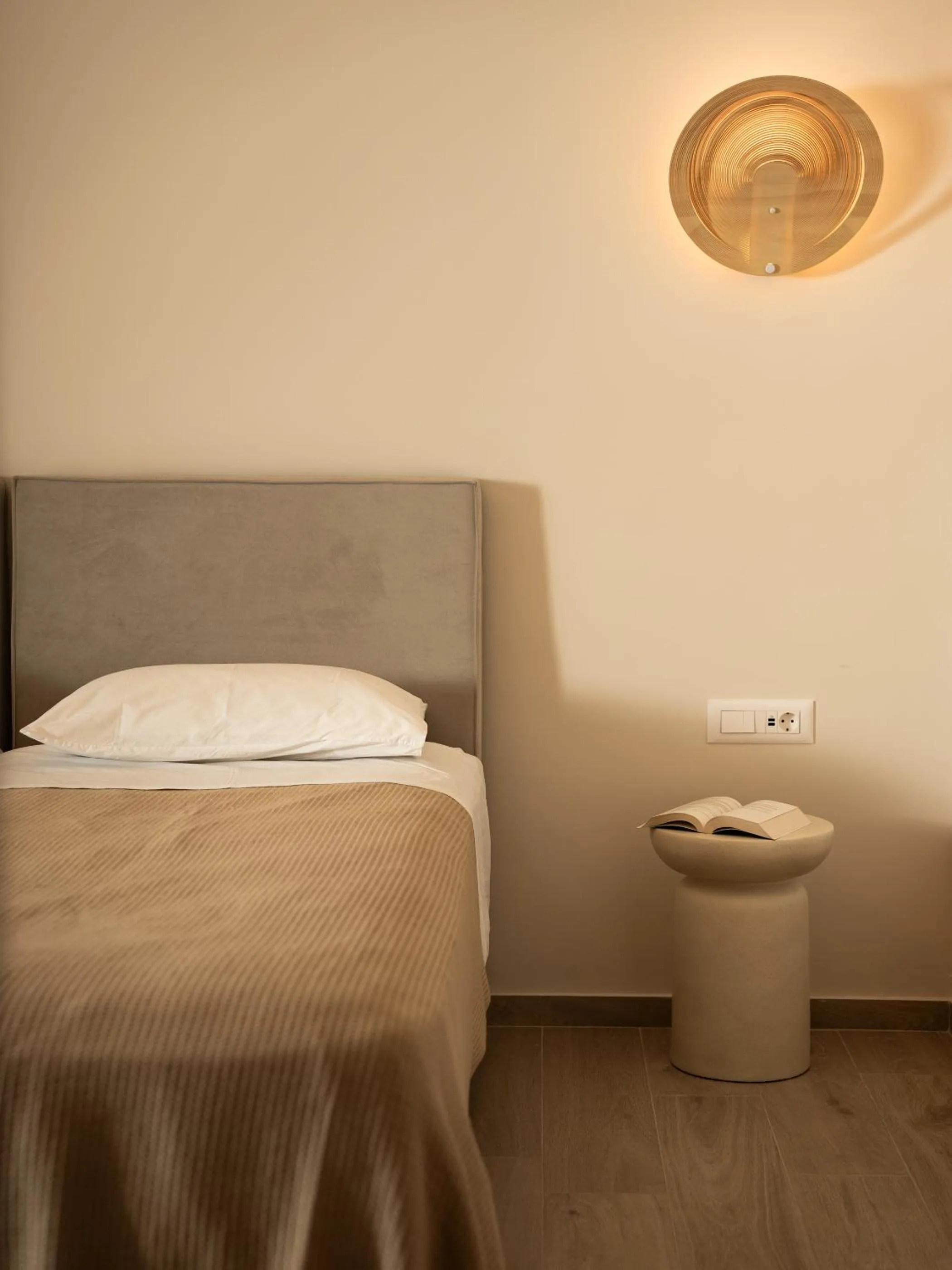 Bedroom, Bed in Zante Suites