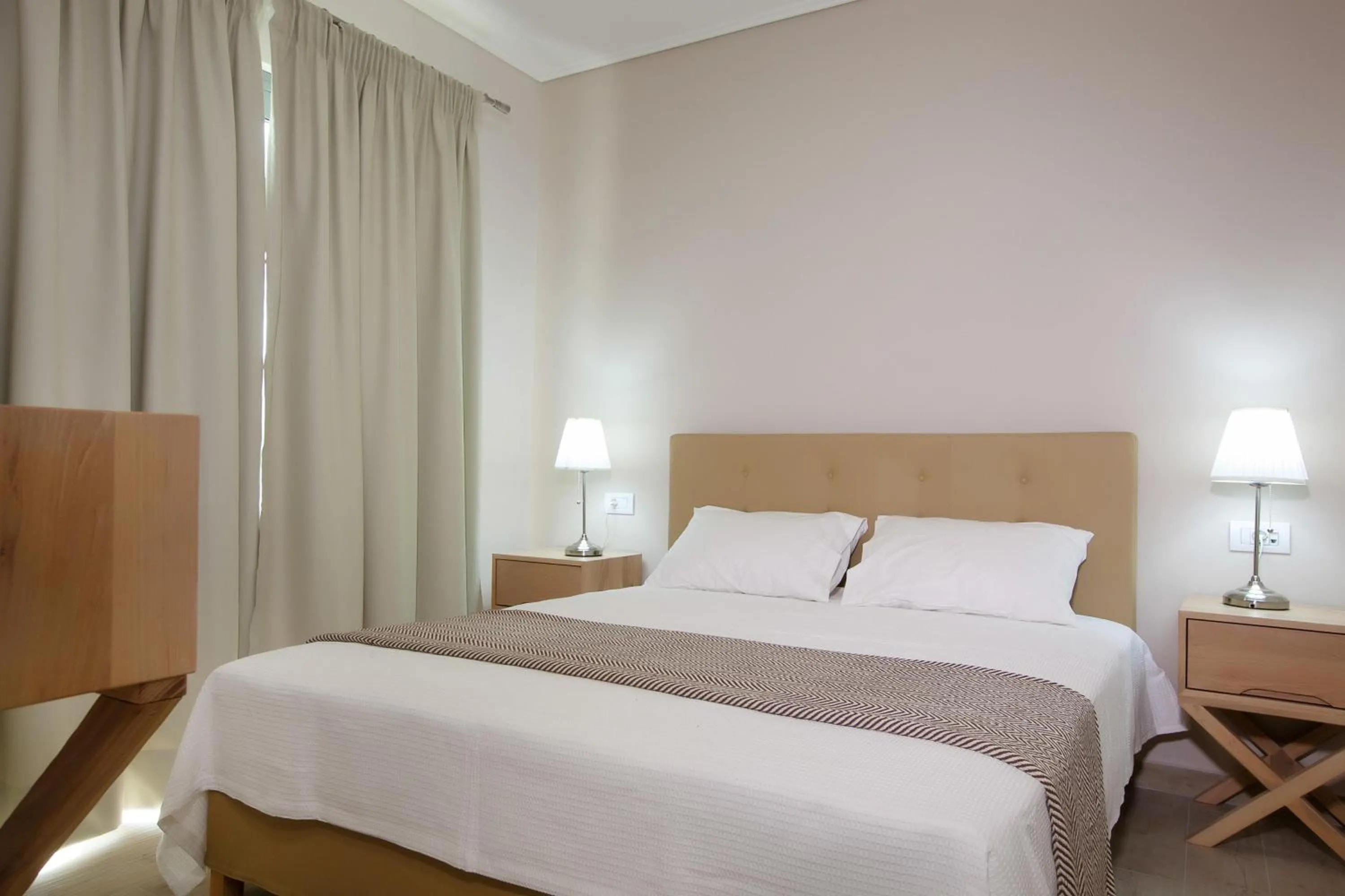 Bedroom, Bed in Zante Suites