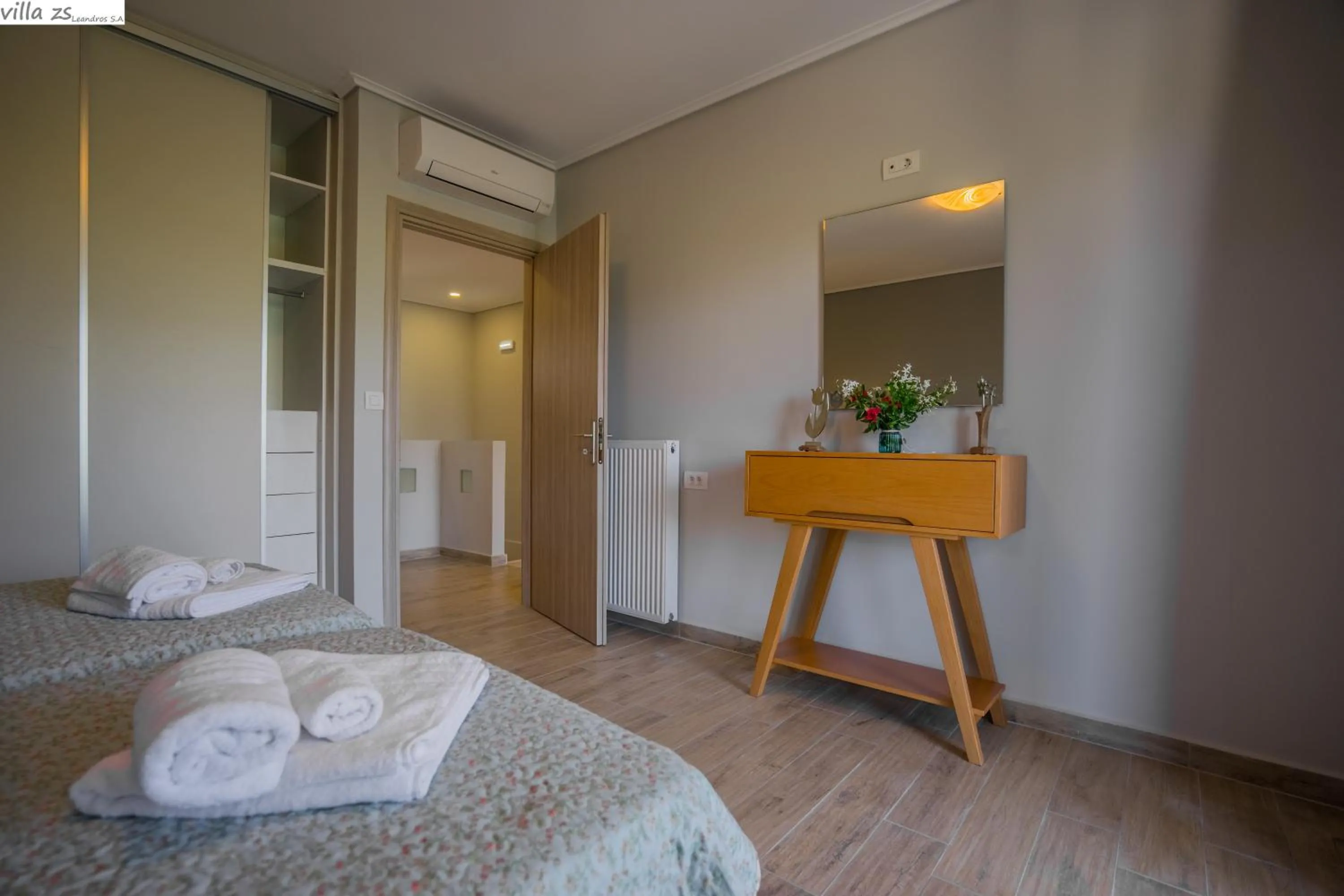 Bedroom, Bed in Zante Suites