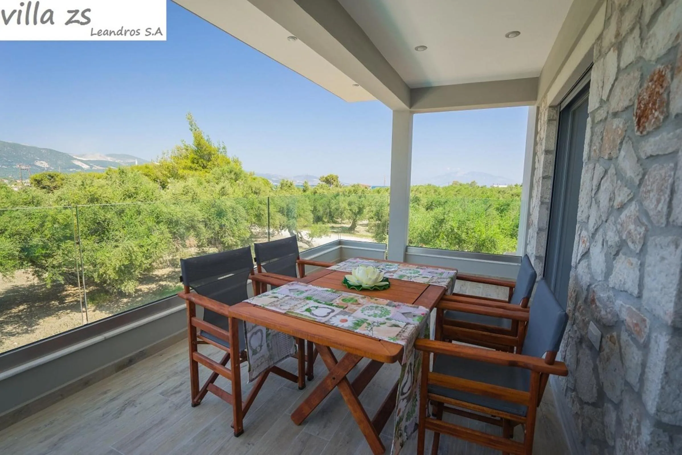 Balcony/Terrace in Zante Suites