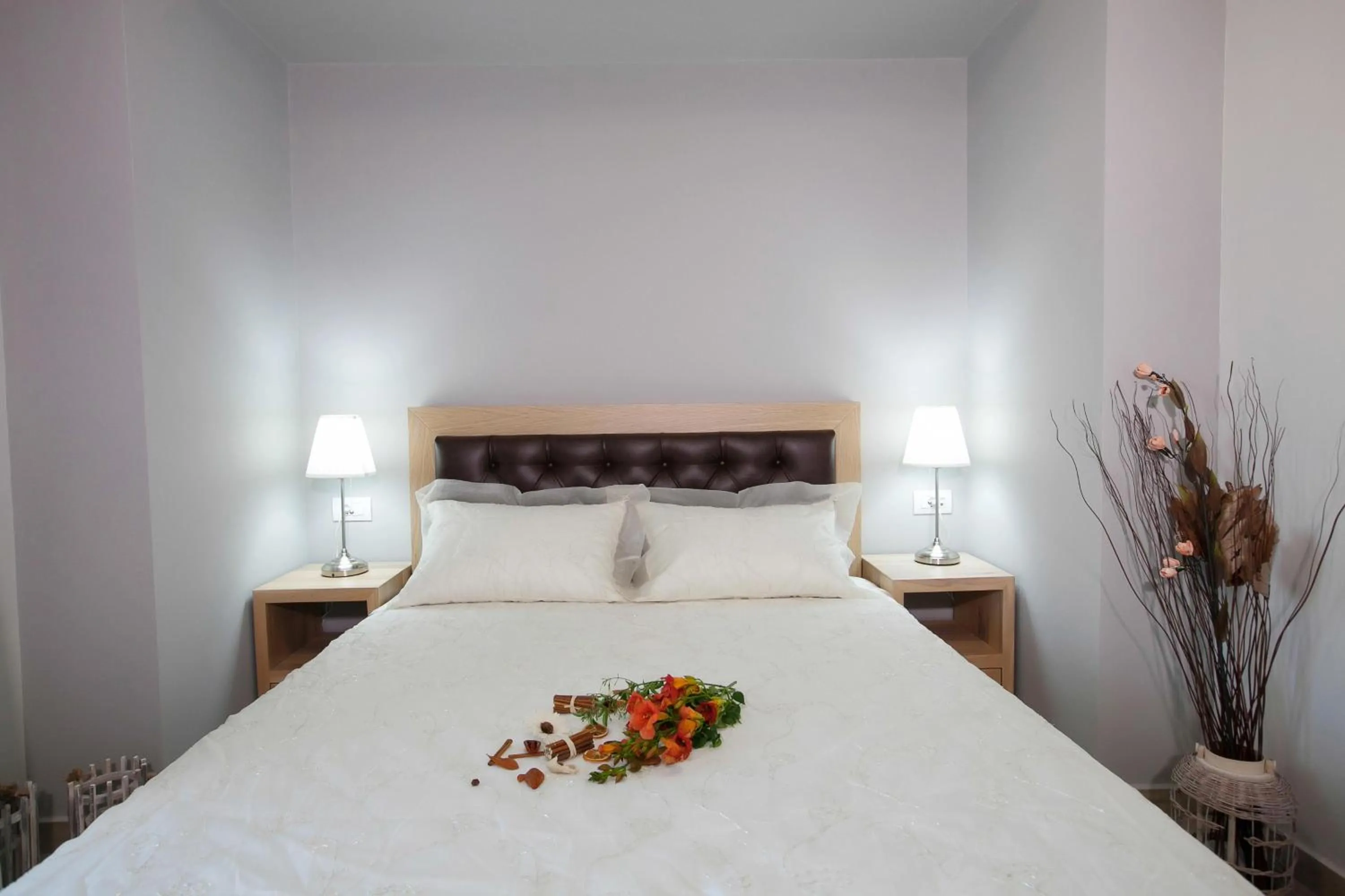Bedroom, Bed in Zante Suites