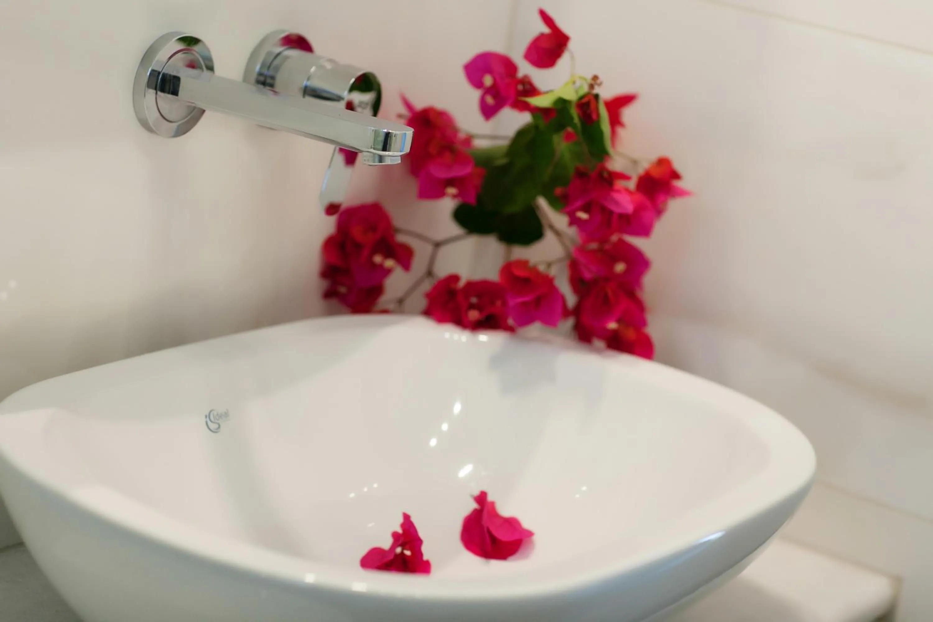 Decorative detail in Zante Suites