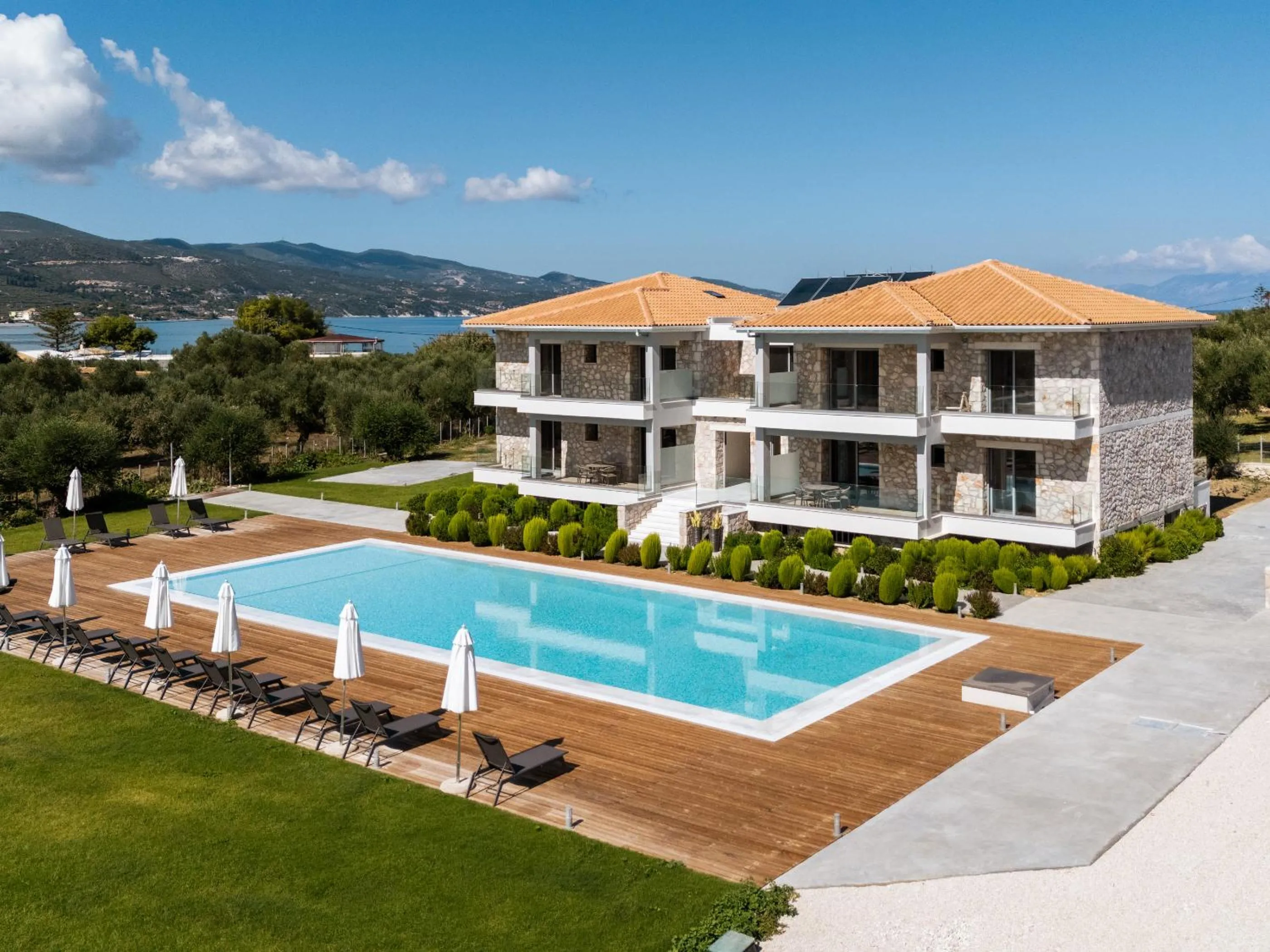 Day in Zante Suites