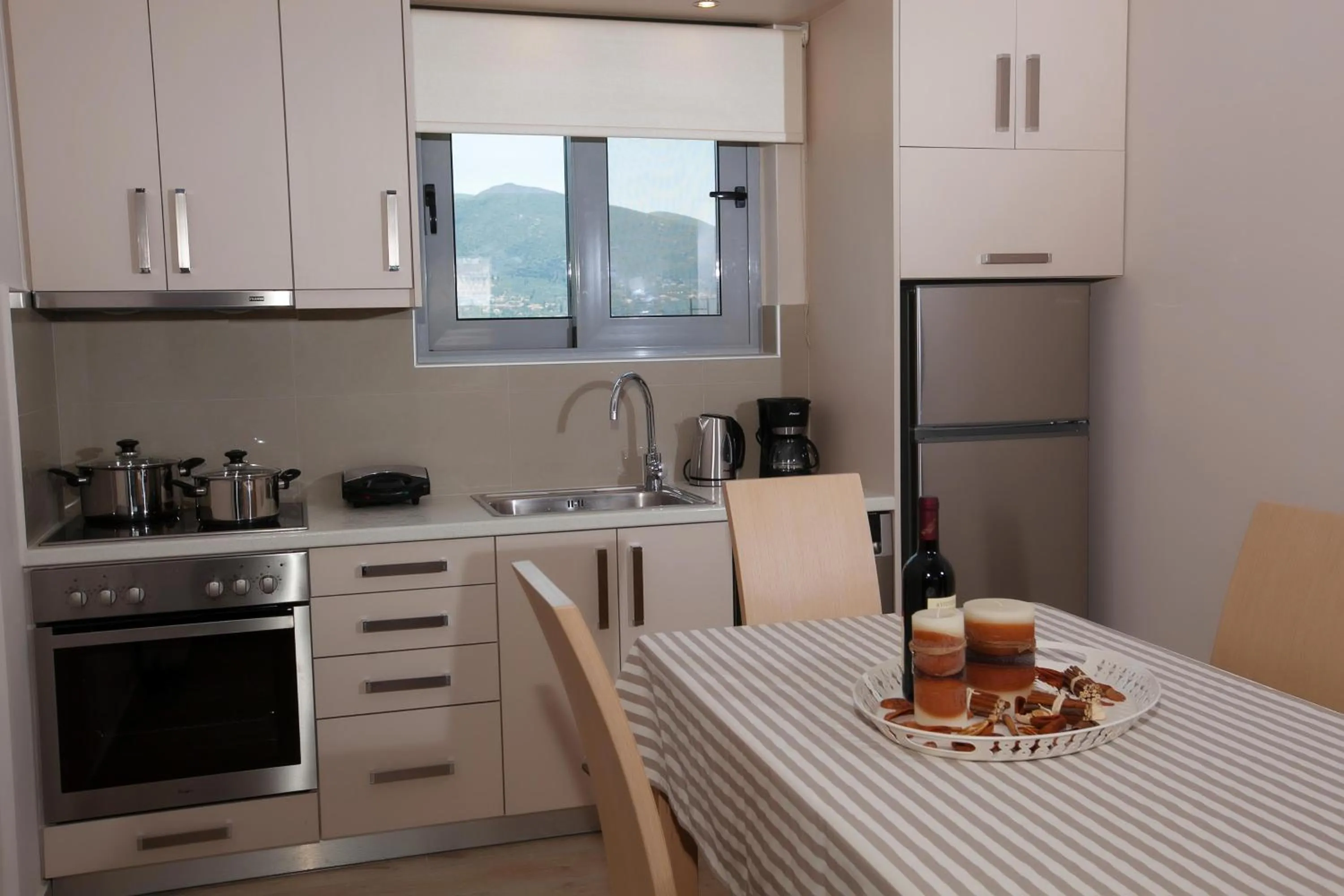 Day in Zante Suites