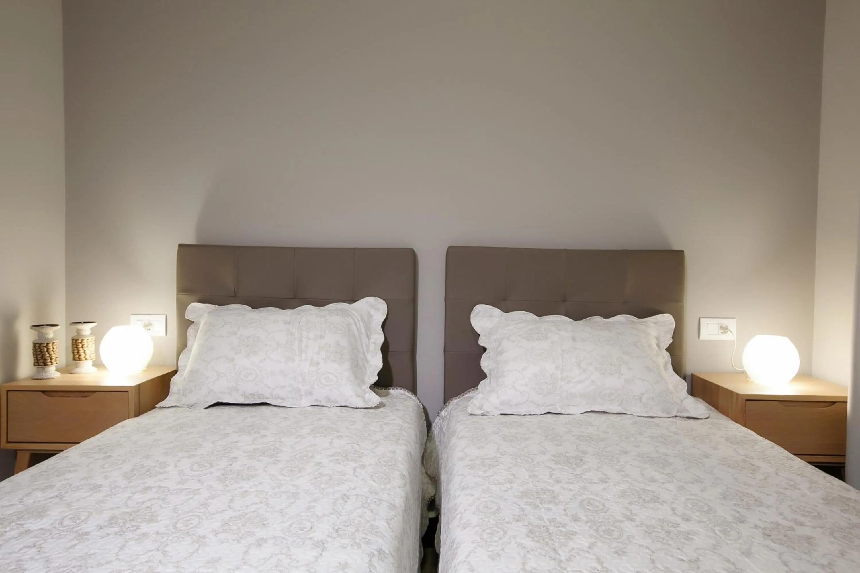 Bedroom, Bed in Zante Suites