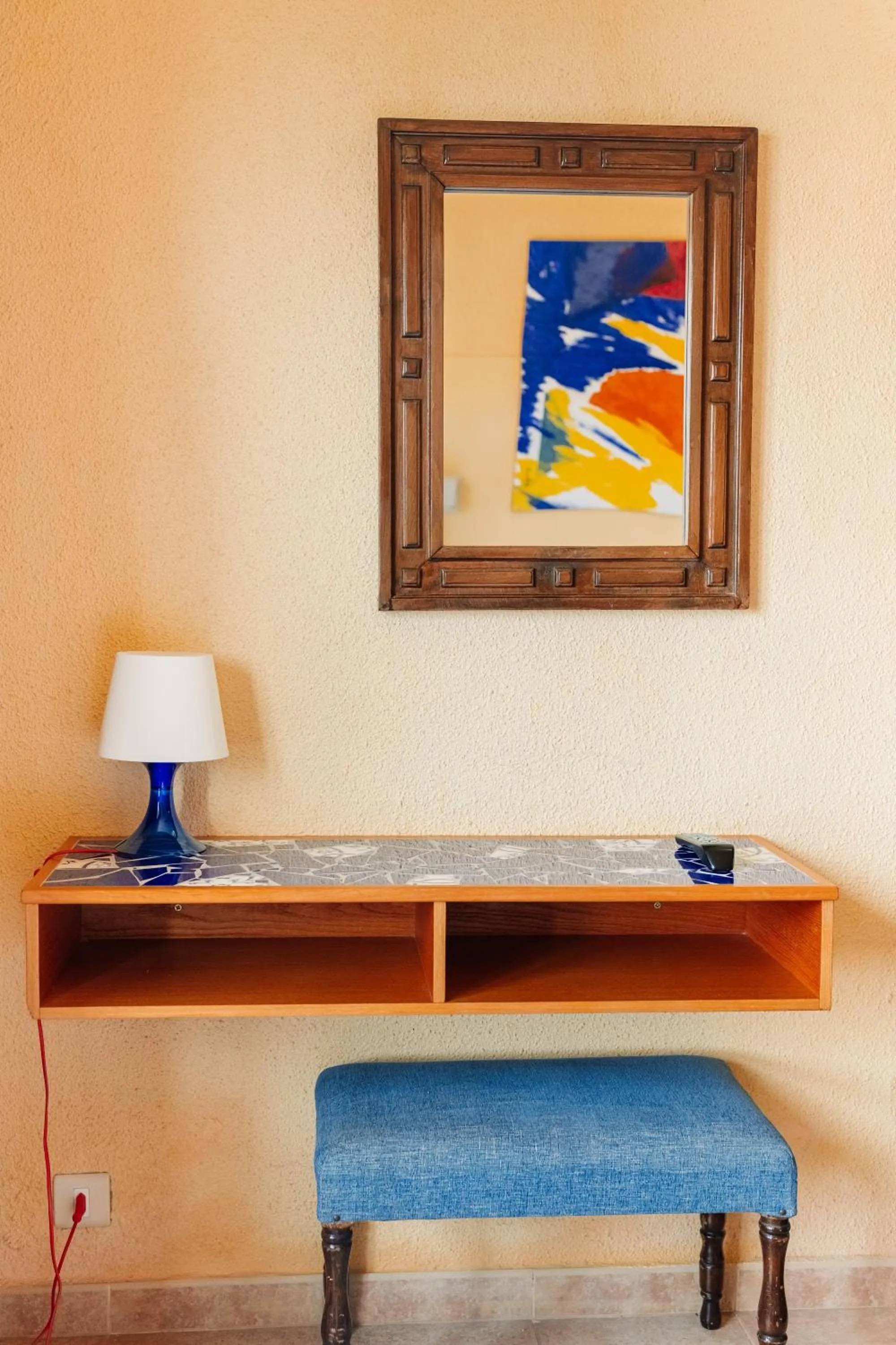 Decorative detail in Hotel Apartamentos Londres La Manga