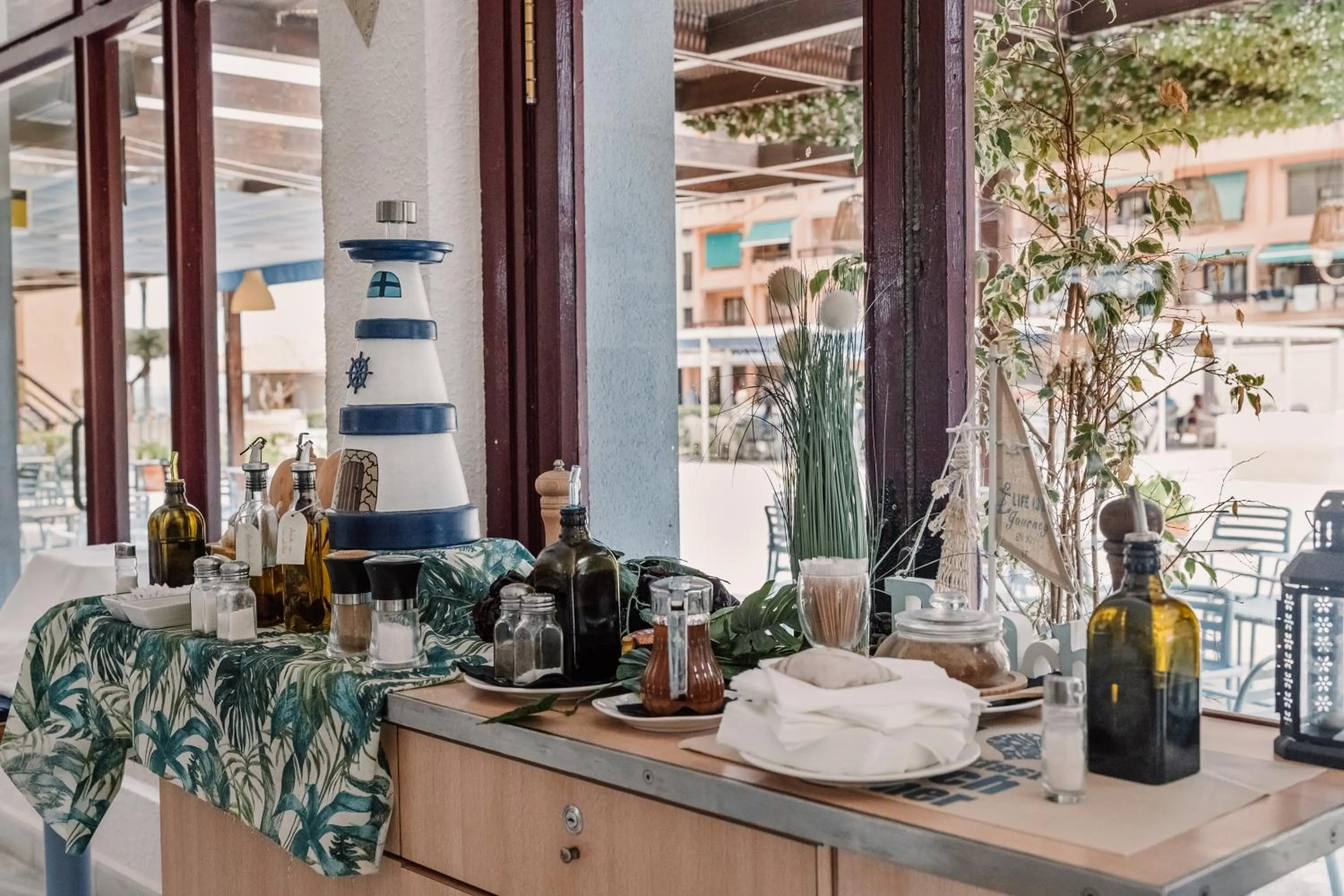 Breakfast in Hotel Apartamentos Londres La Manga