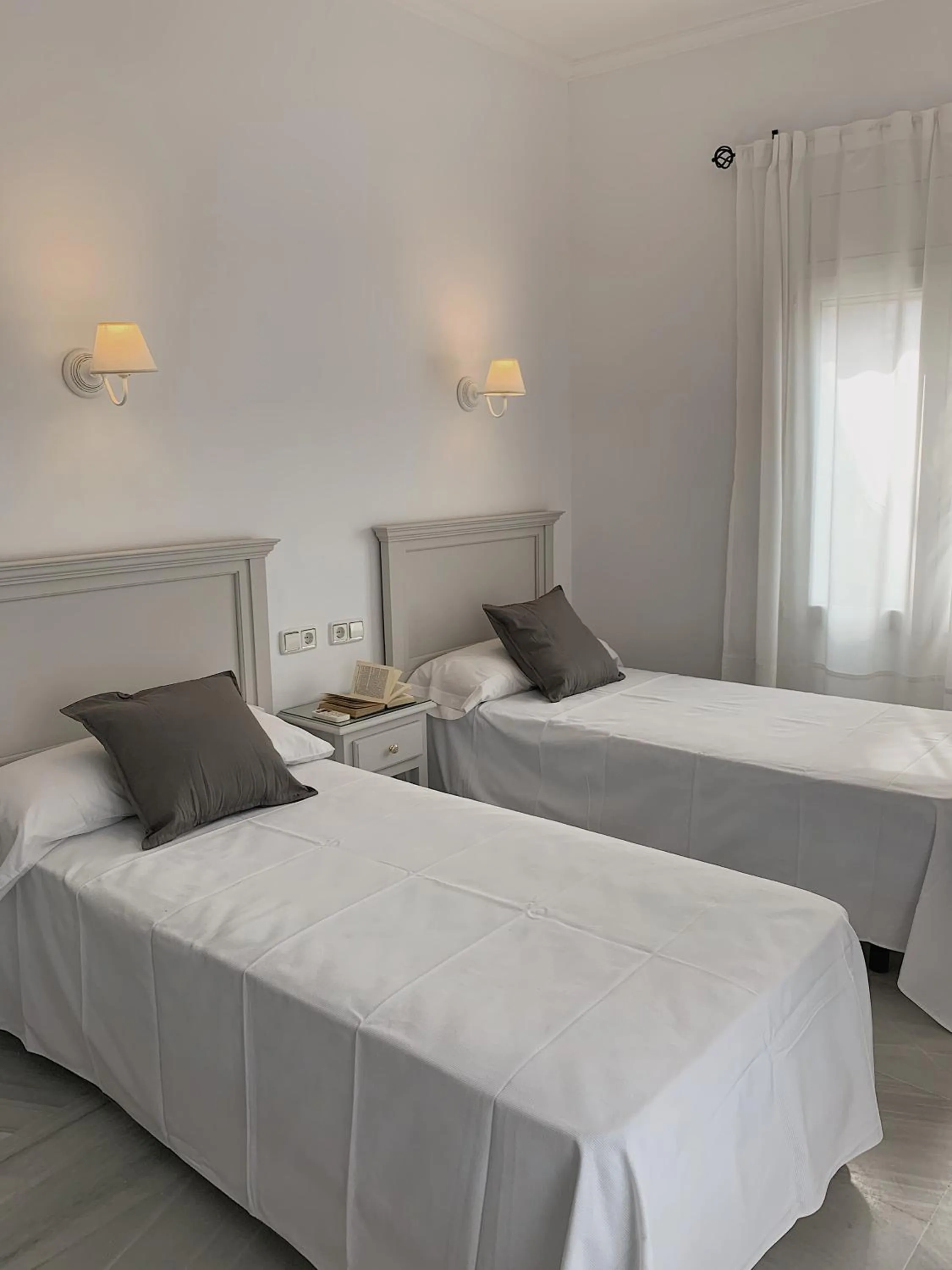 Double or Twin Room in Hotel Doña Blanca