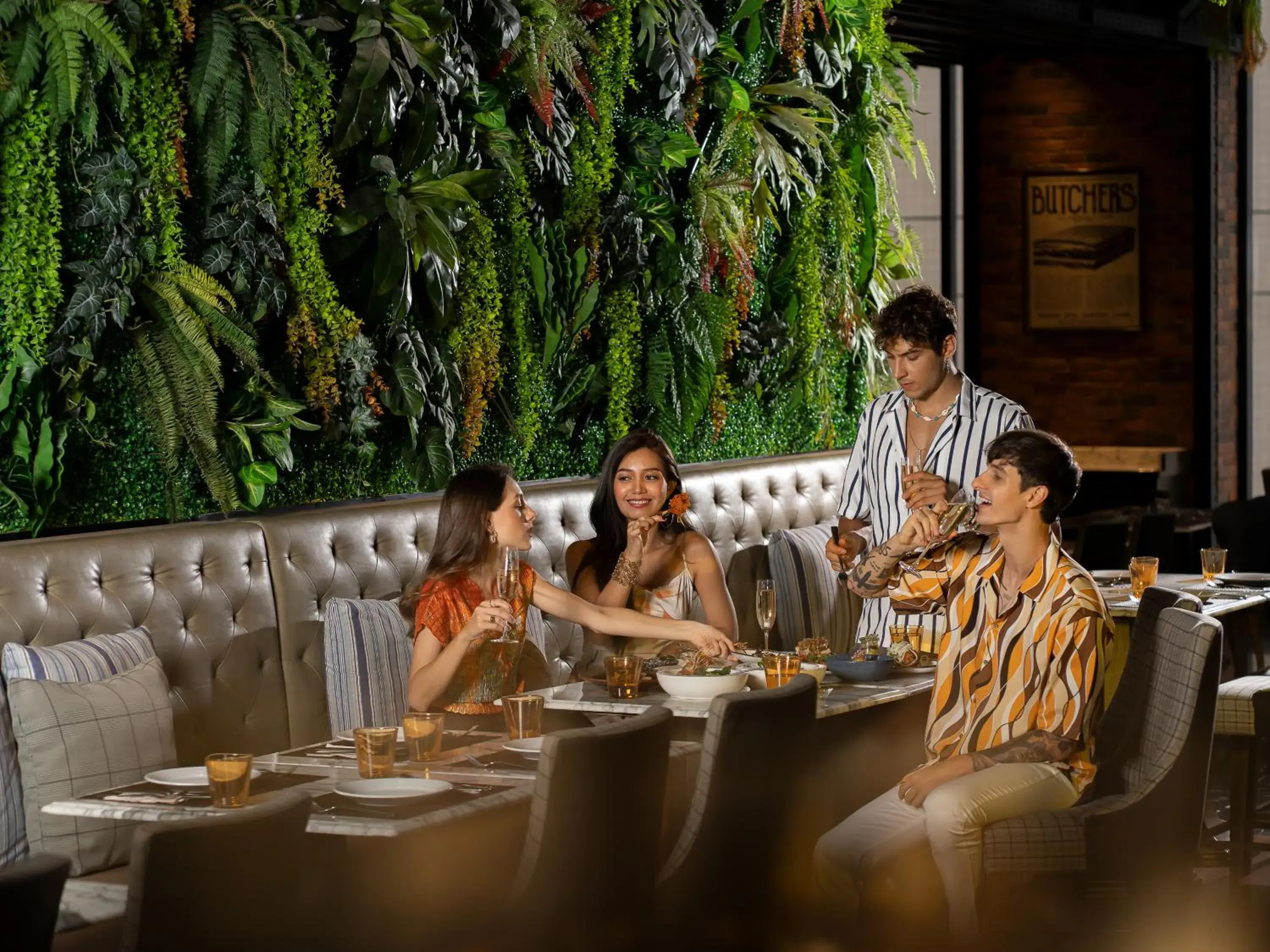 Restaurant/places to eat in SKYVIEW Hotel Bangkok - Sukhumvit Restaurant/places to eat in SKYVIEW Hotel Bangkok - Sukhumvit