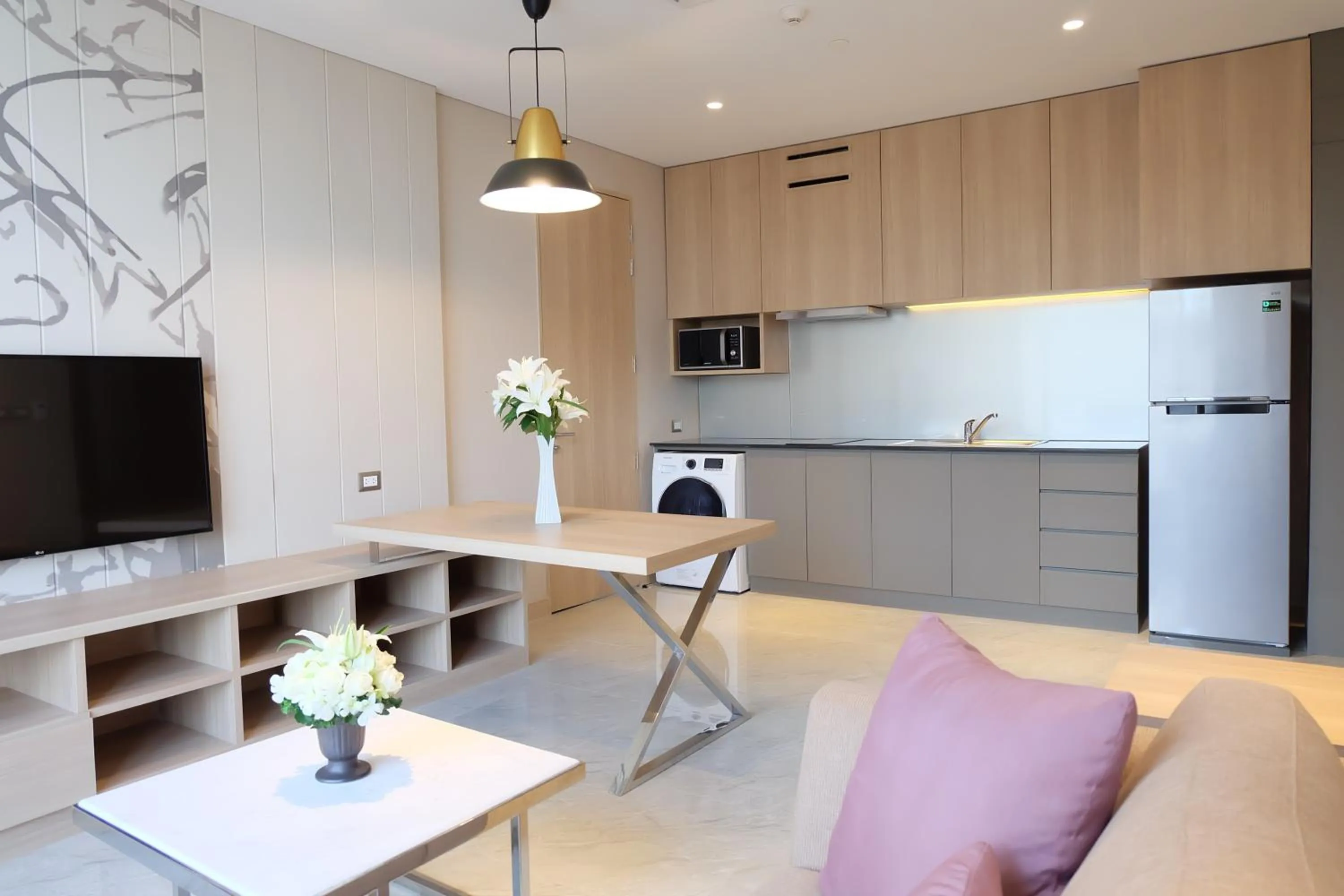 Kitchen or kitchenette in SKYVIEW Hotel Bangkok - Sukhumvit