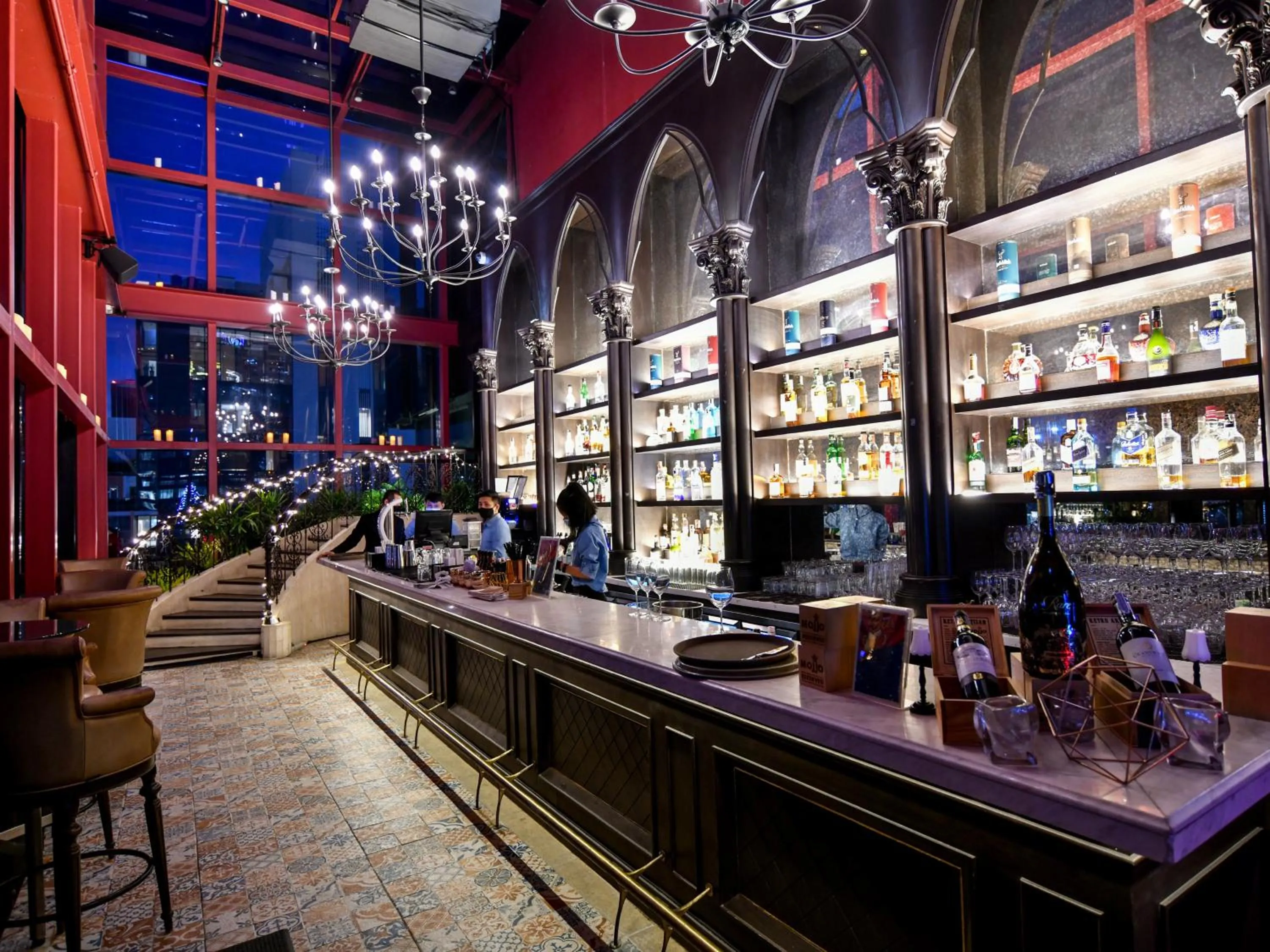 Restaurant/places to eat in SKYVIEW Hotel Bangkok - Sukhumvit