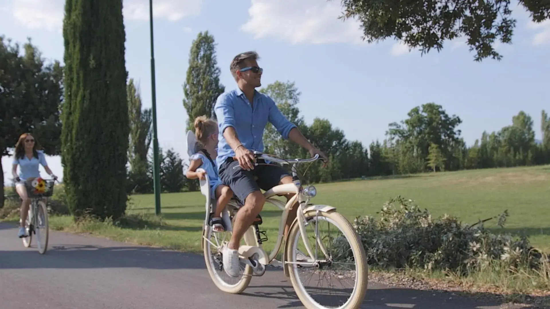 Quiet street view in Valle di Assisi Hotel & Spa Quiet street view in Valle di Assisi Hotel & Spa