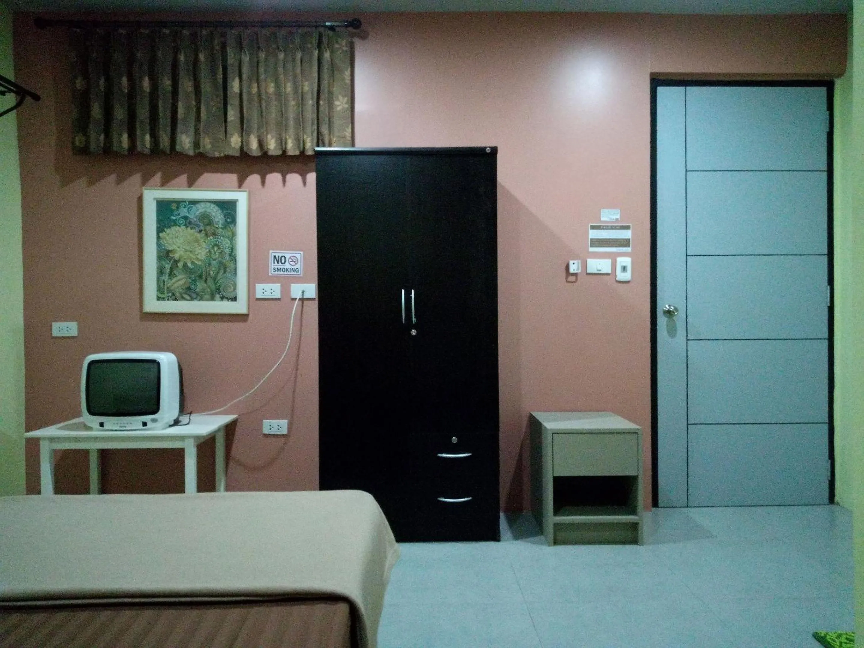 TV and multimedia in In Phuket House