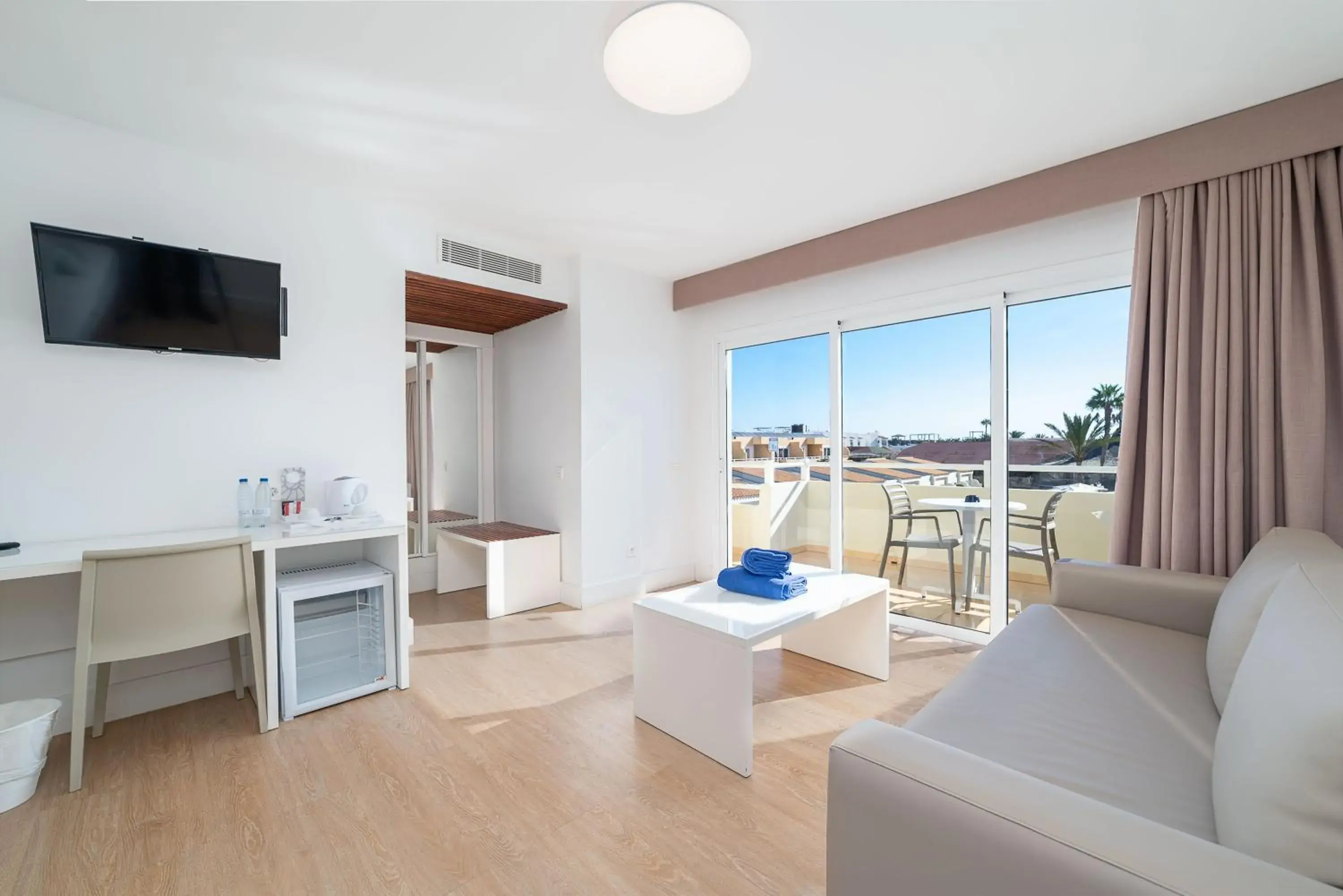 Living room in Hotel Arena Suite - Adults Only Living room in Hotel Arena Suite - Adults Only