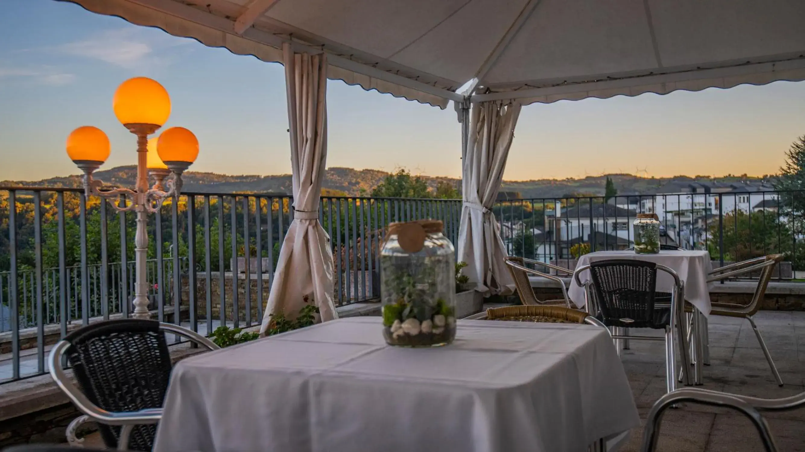 Restaurant/places to eat in Pousada de Portomarín Restaurant/places to eat in Pousada de Portomarín