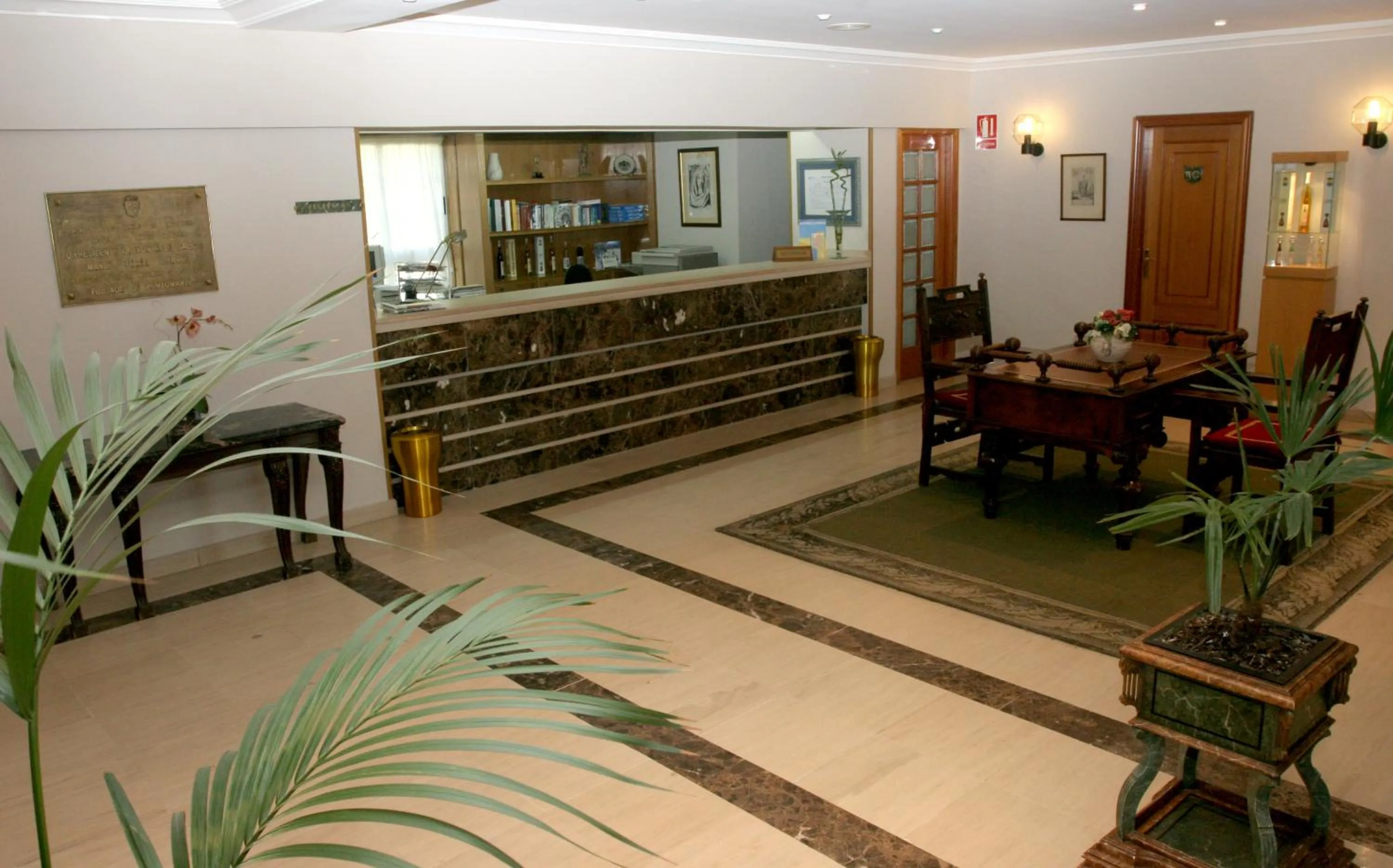 Lobby or reception in Pousada de Portomarín