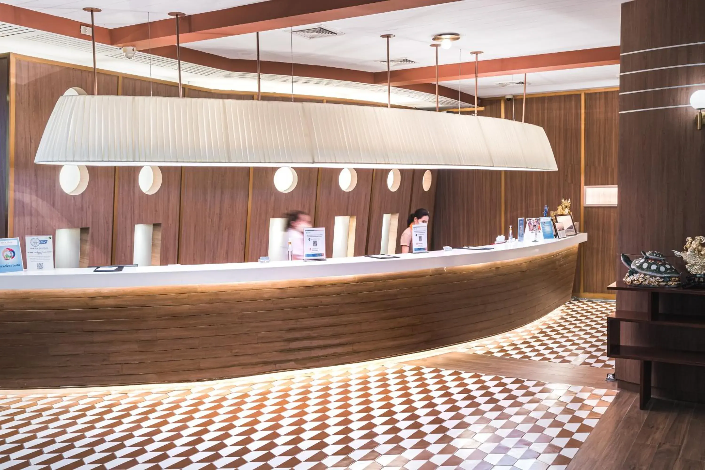 Lobby or reception in A-One The Royal Cruise Hotel Pattaya - SHA Extra Plus Lobby or reception in A-One The Royal Cruise Hotel Pattaya - SHA Extra Plus