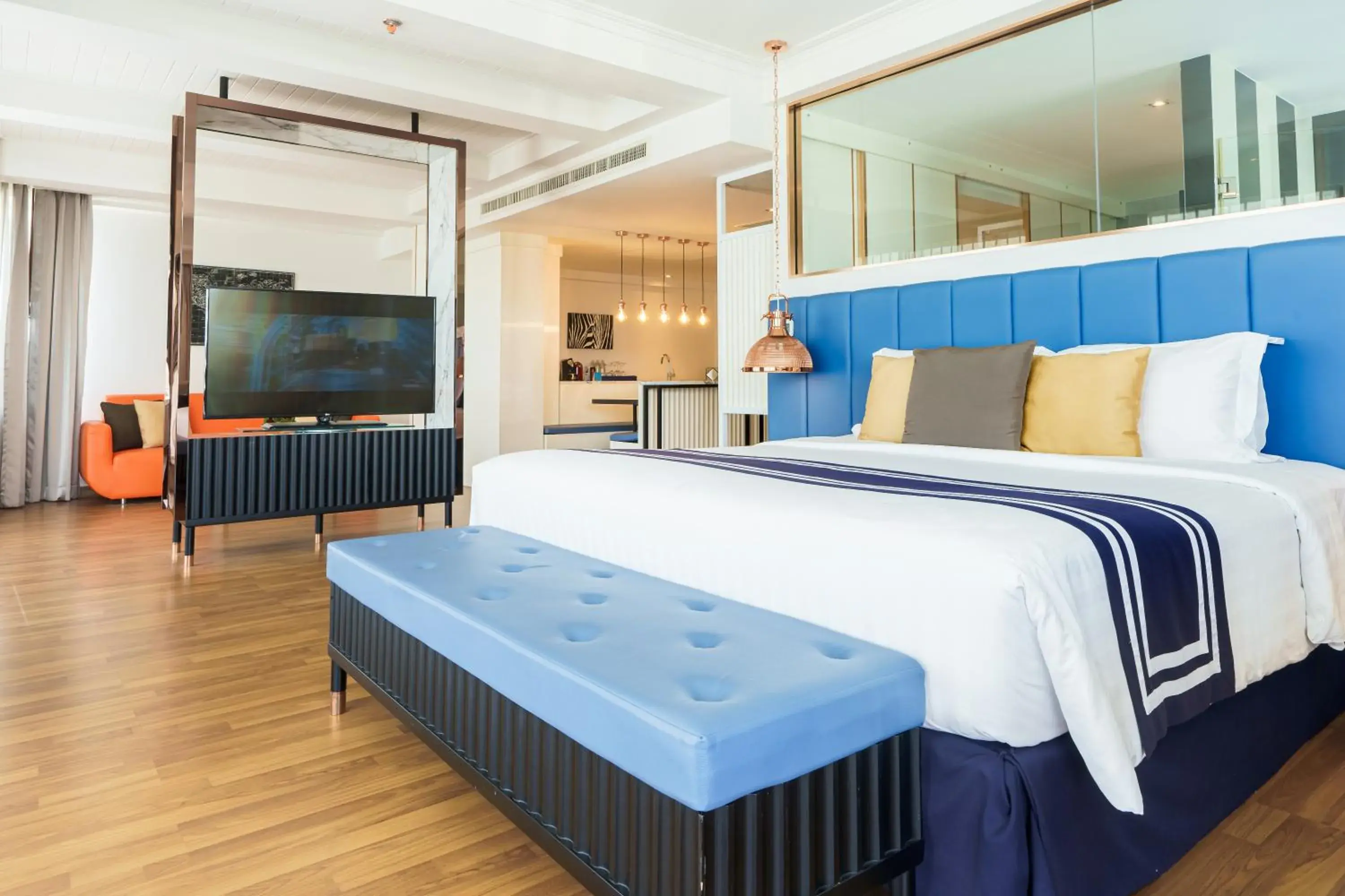 Bed in A-One The Royal Cruise Hotel Pattaya - SHA Extra Plus Bed in A-One The Royal Cruise Hotel Pattaya - SHA Extra Plus