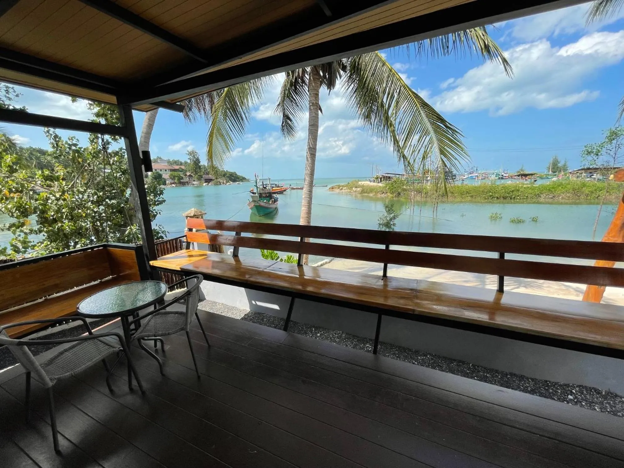 Balcony/Terrace in Breeze Bay Villa