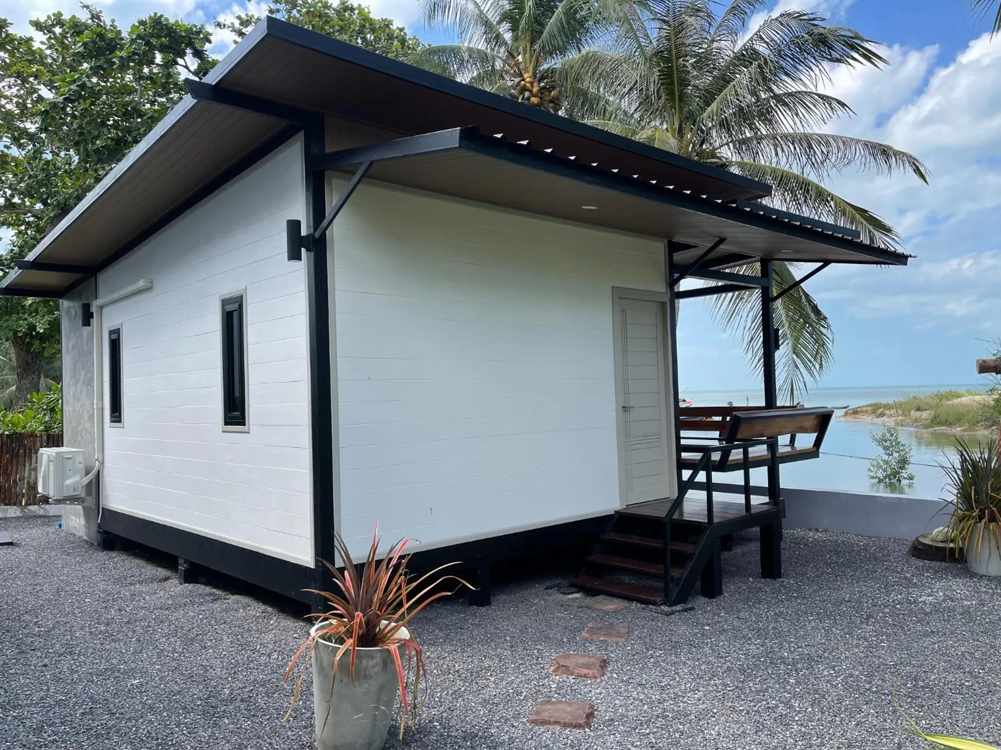 Property building in Breeze Bay Villa