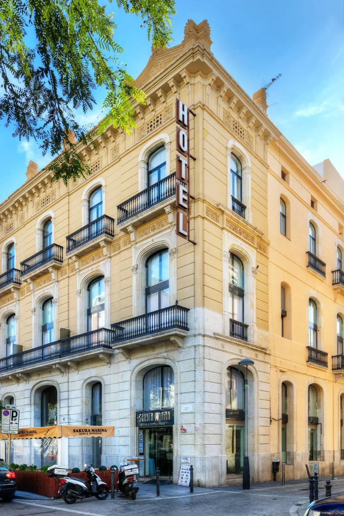 Property building in Hotel Lauria Property building in Hotel Lauria