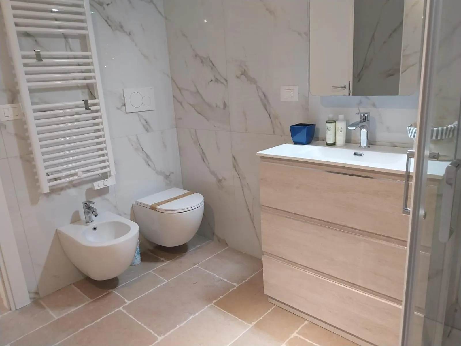 Bathroom in Dei Serafini