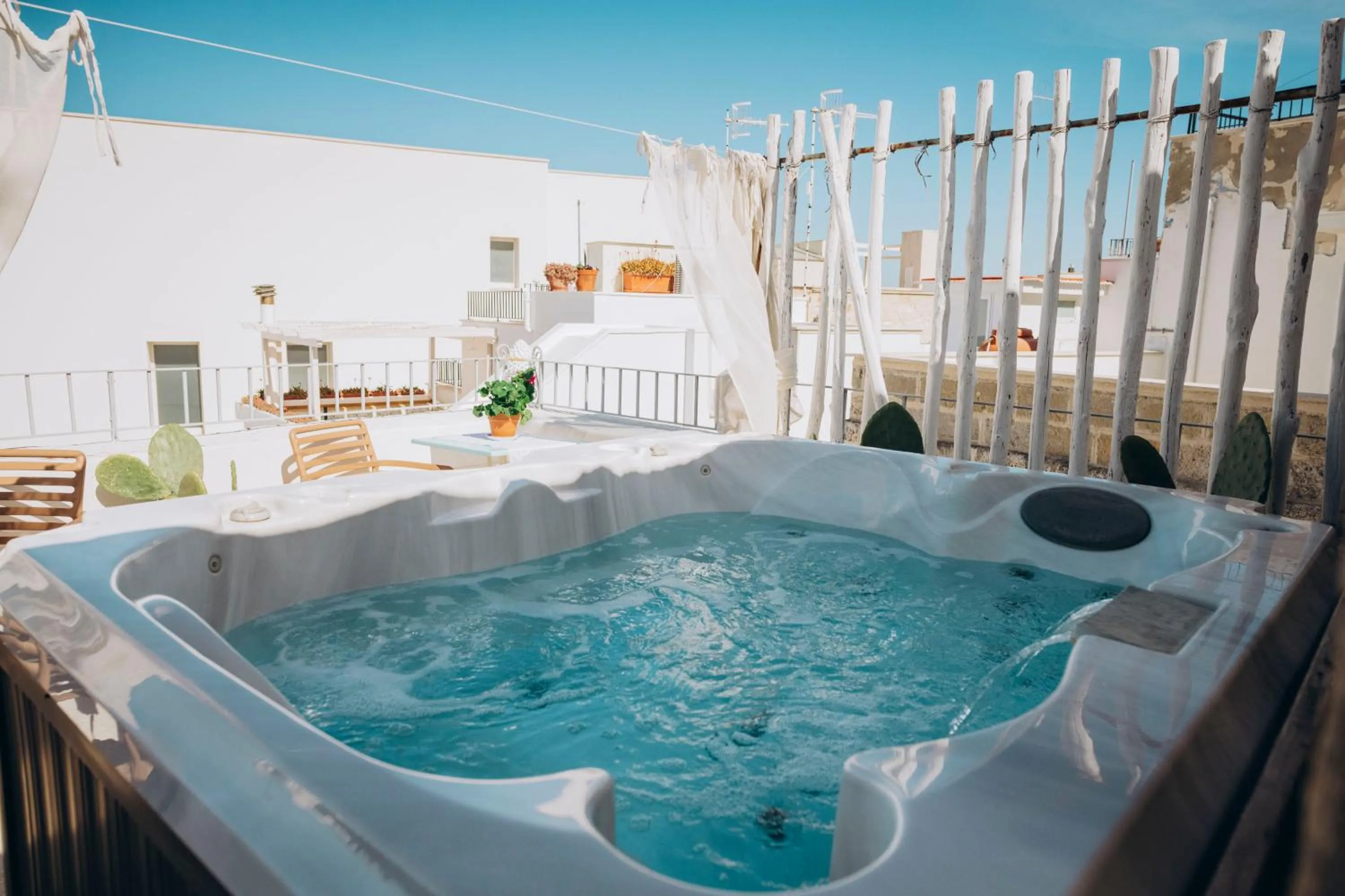 Hot Tub in Dei Serafini