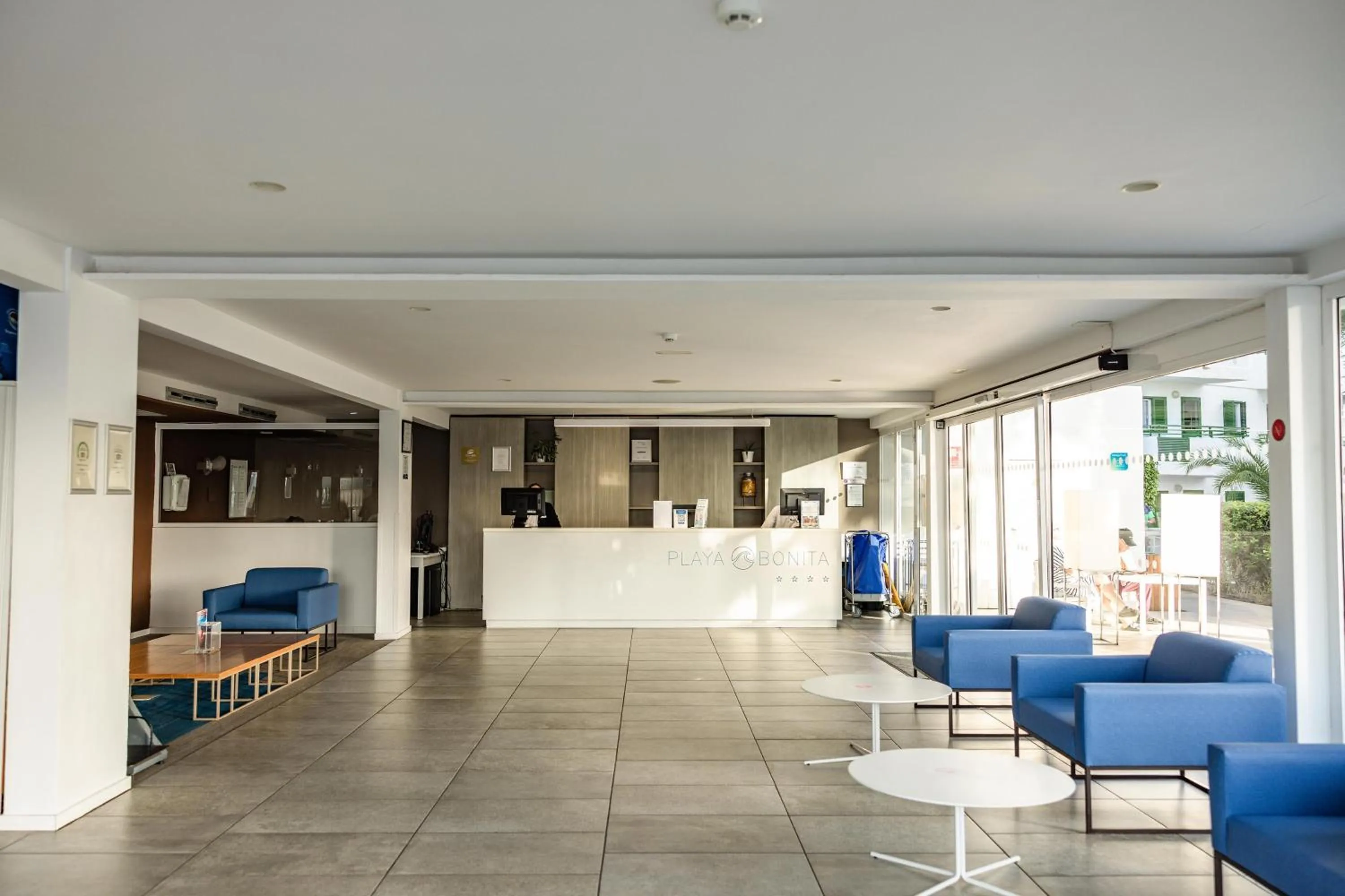Lobby or reception in Servatur Playa Bonita