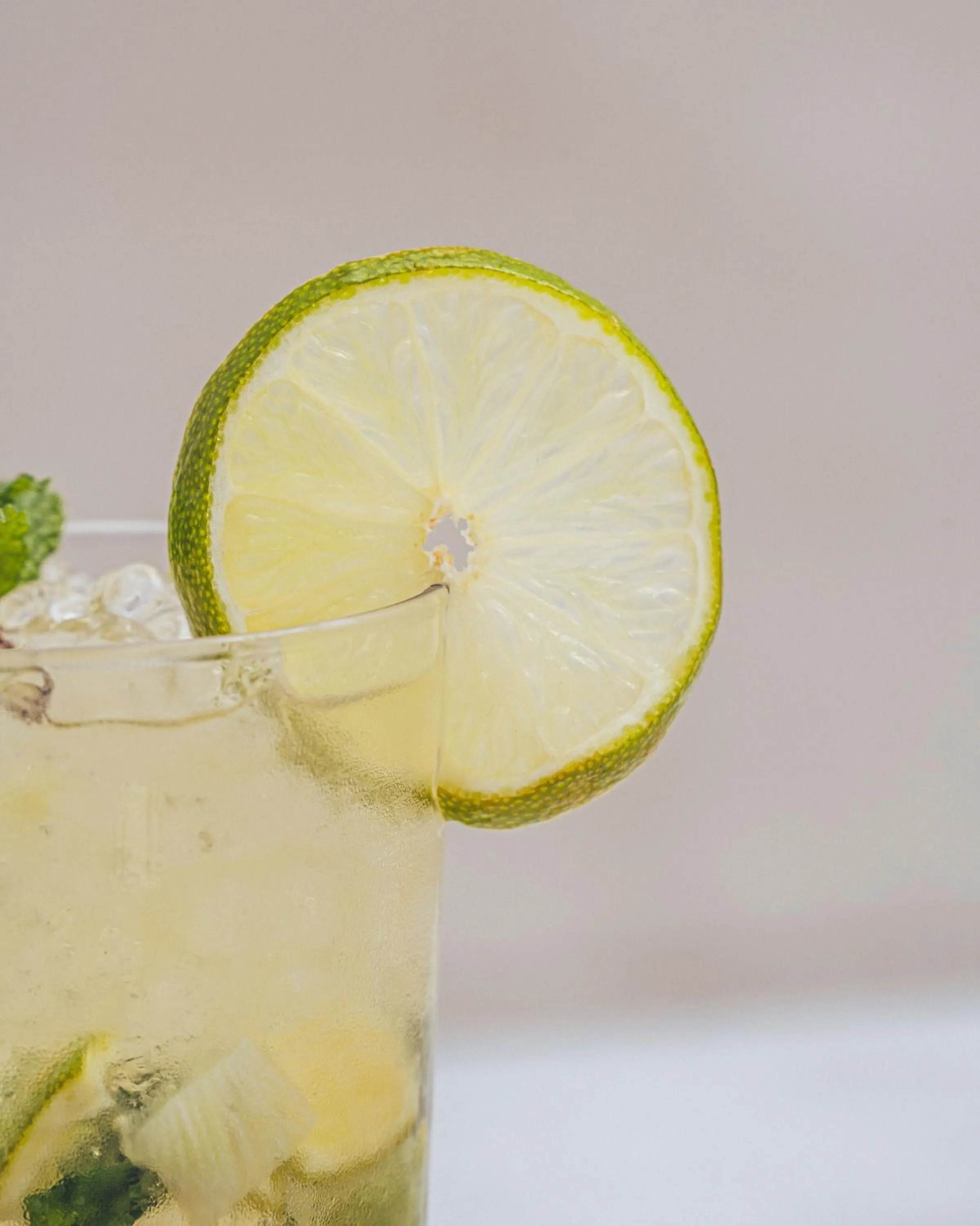 Drinks in Guinate Club Apartamentos