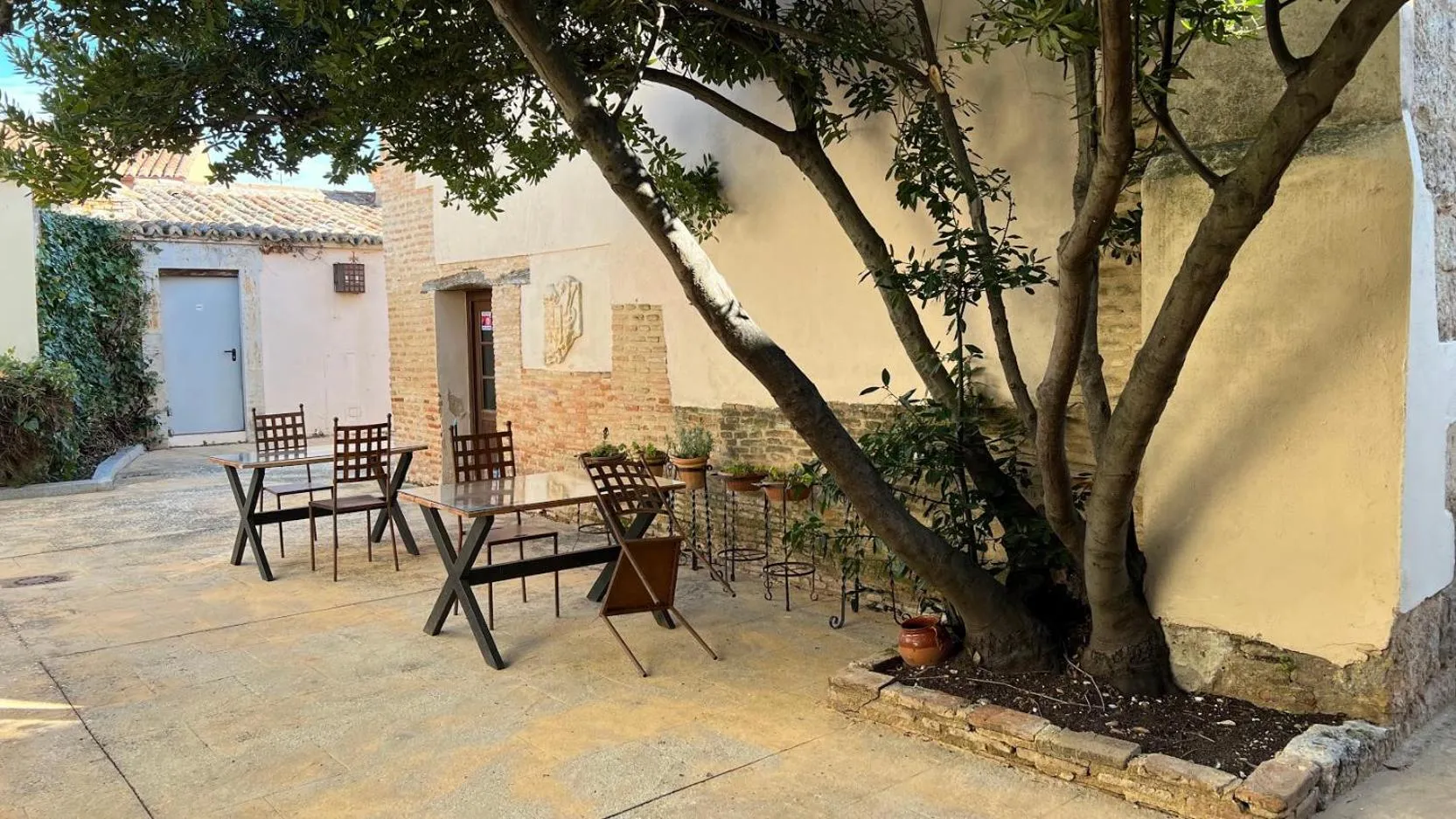 Patio in Palacio Rejadorada