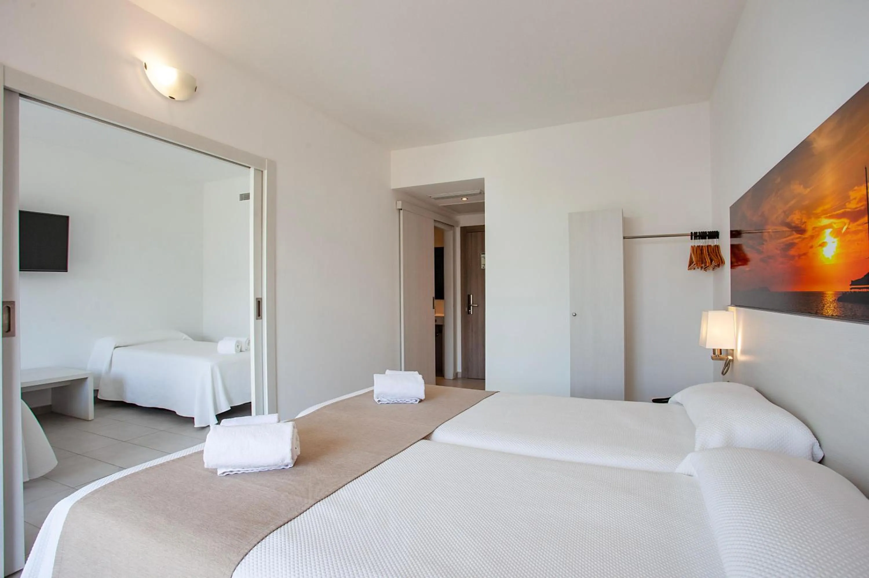 Photo of the whole room, Bed in Hotel Puchet Ibiza