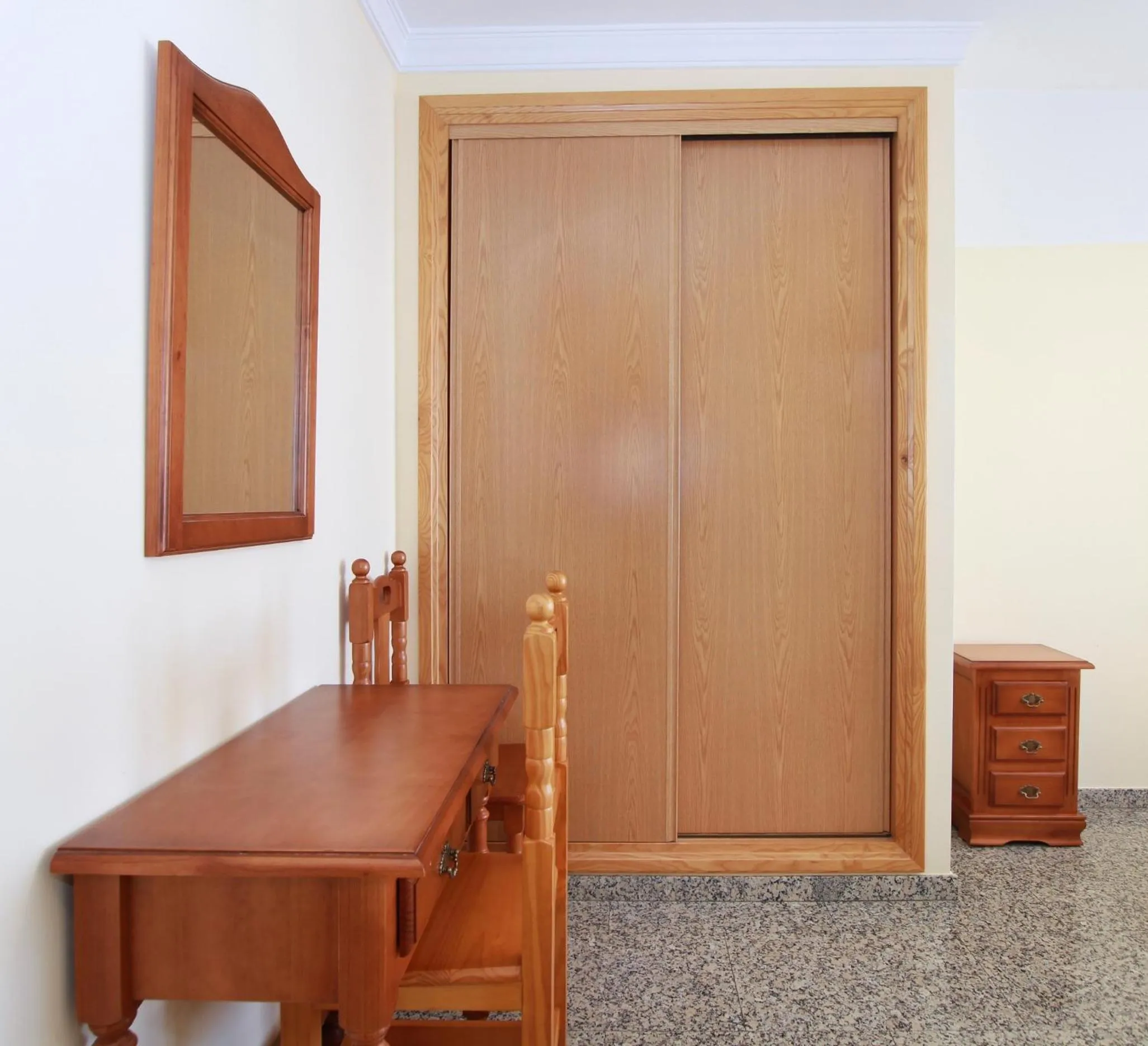 Photo of the whole room in Hotel Reyesol