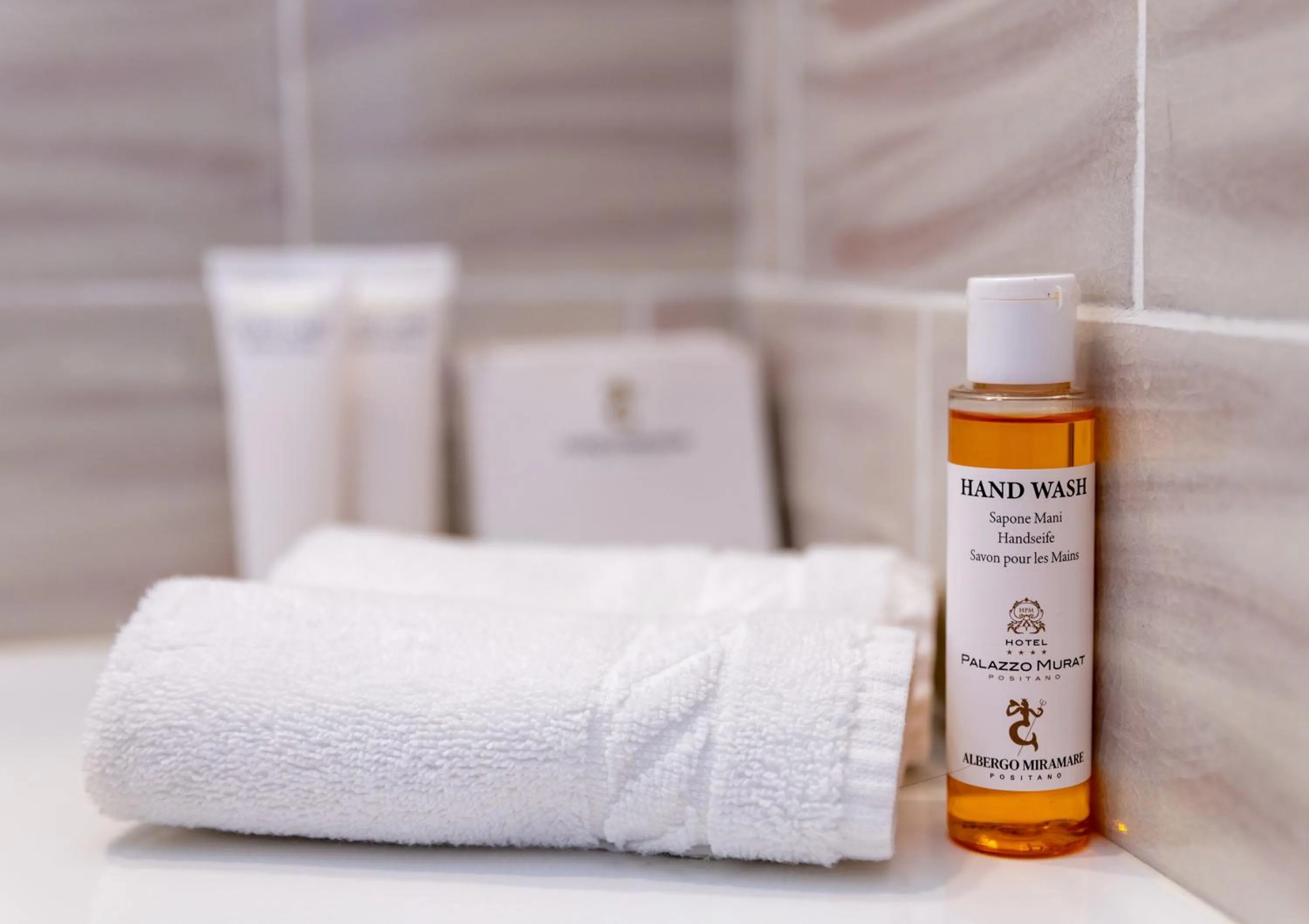 Bathroom in Albergo Miramare Positano