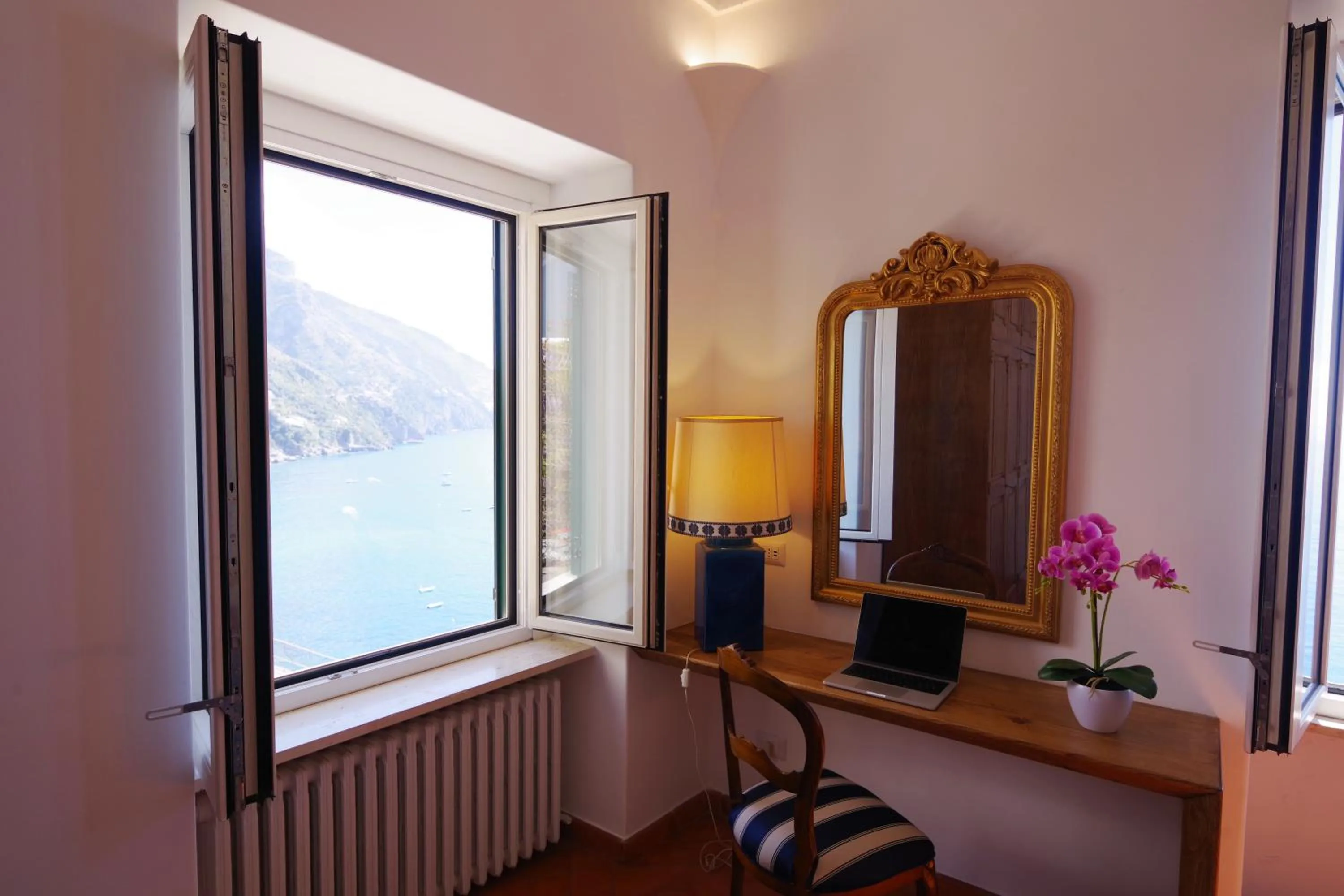 Natural landscape in Albergo Miramare Positano