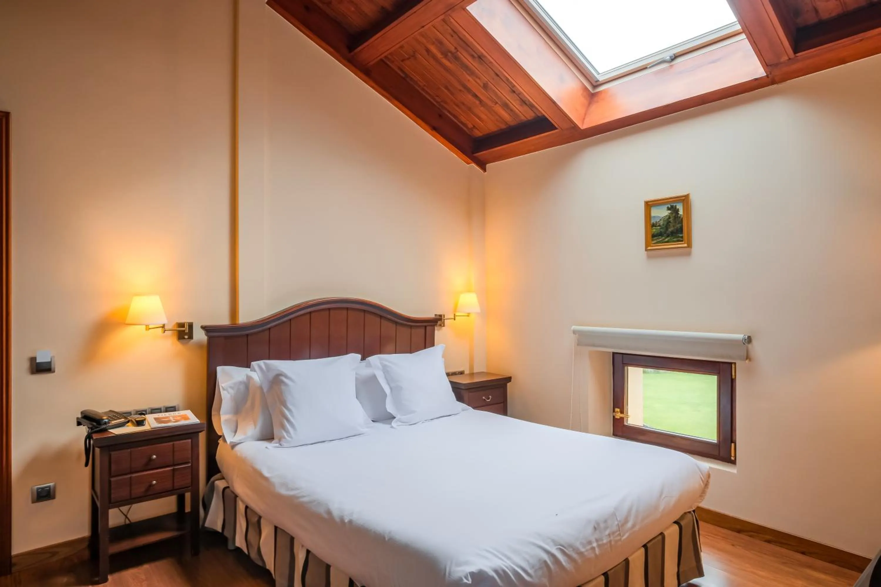 Bed in Indiana Boutique Hotel