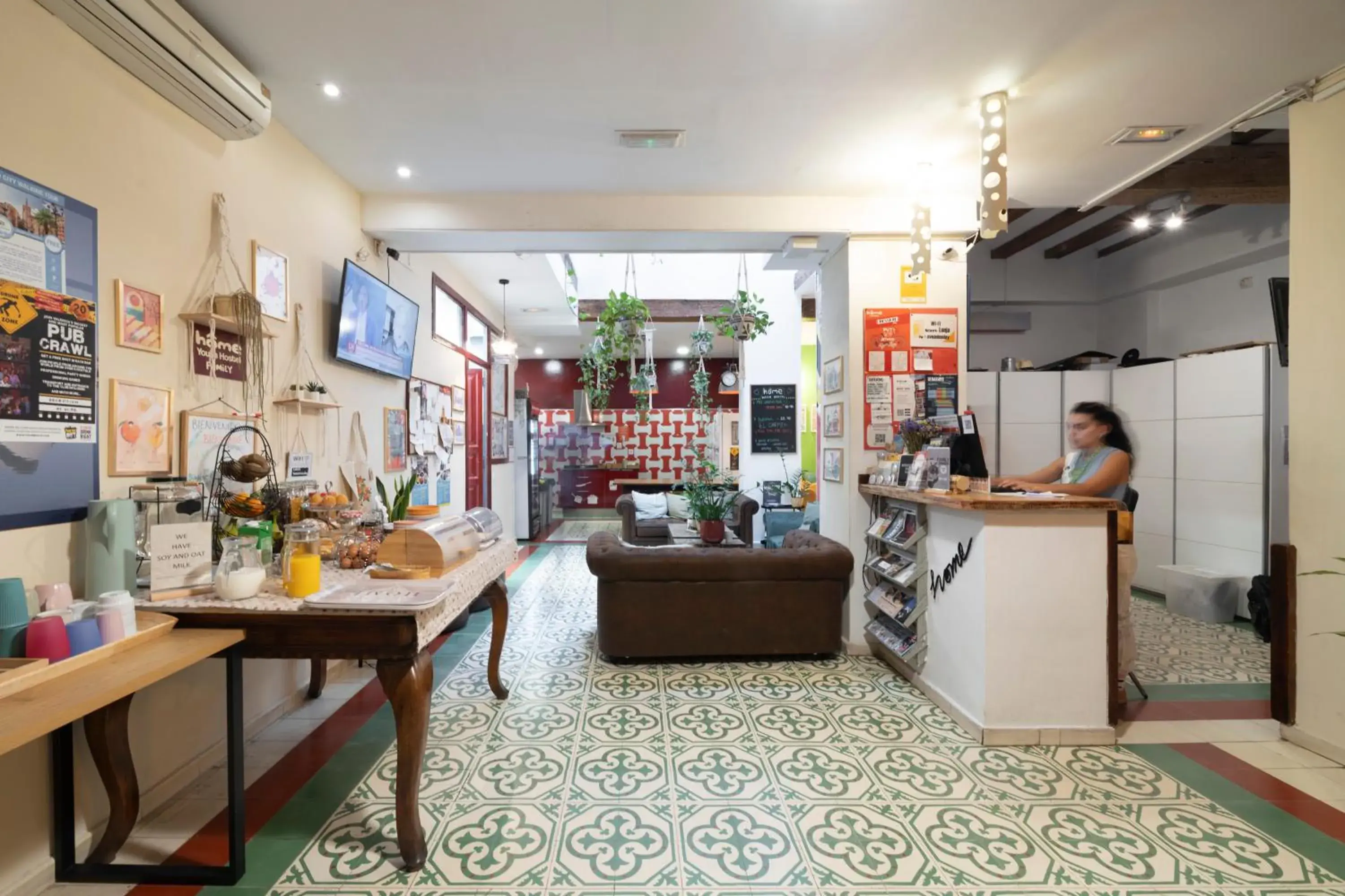 Lobby or reception in Home Youth Hostel by Feetup Hostels Lobby or reception in Home Youth Hostel by Feetup Hostels