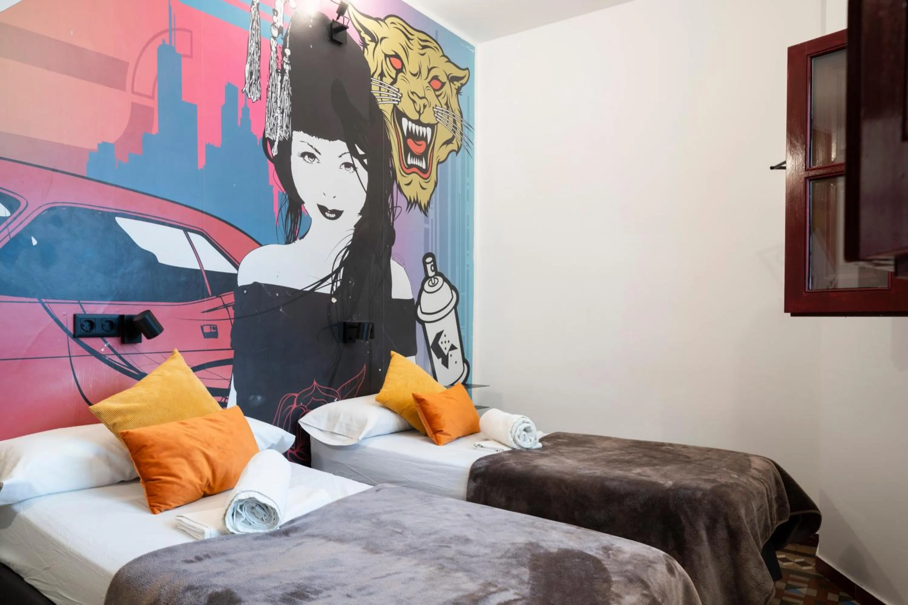 Bed in Home Youth Hostel by Feetup Hostels