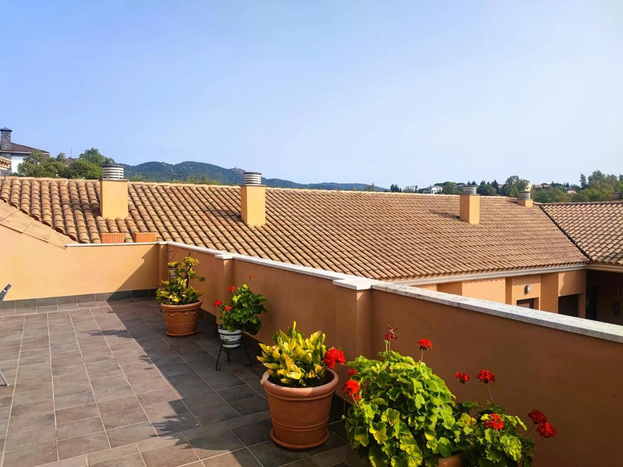 Apartamentos Turísticos La Castilleja