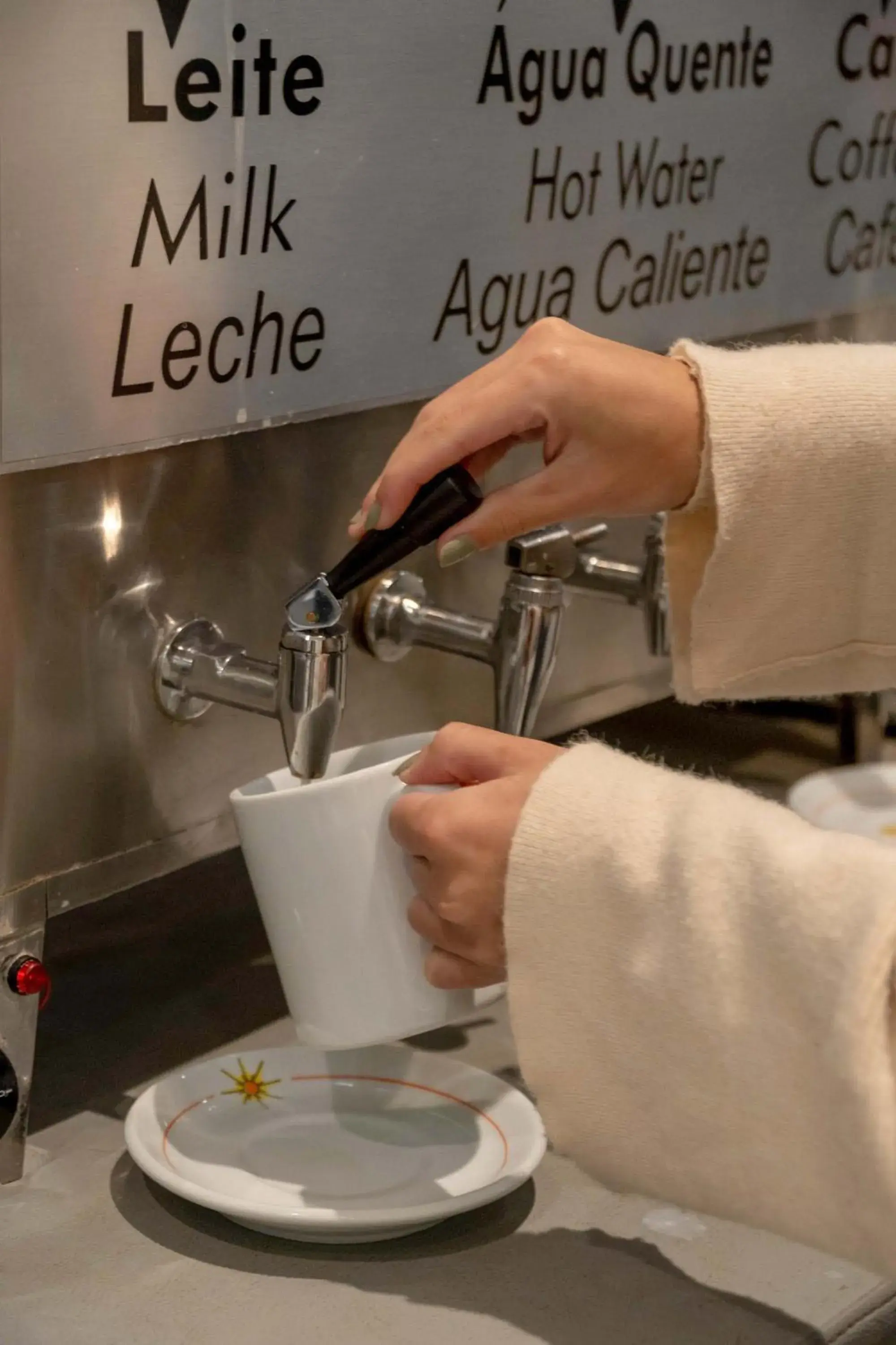 Breakfast in Luz Hotel by Castelo Itaipava Breakfast in Luz Hotel by Castelo Itaipava