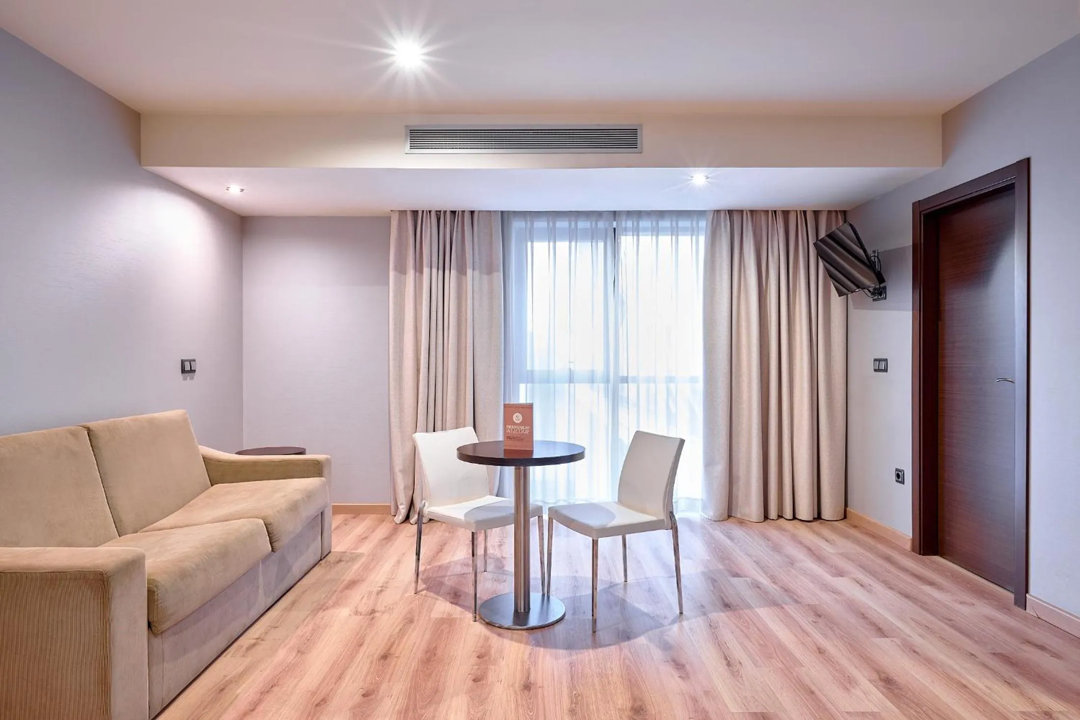 TV and multimedia in Turia Granada