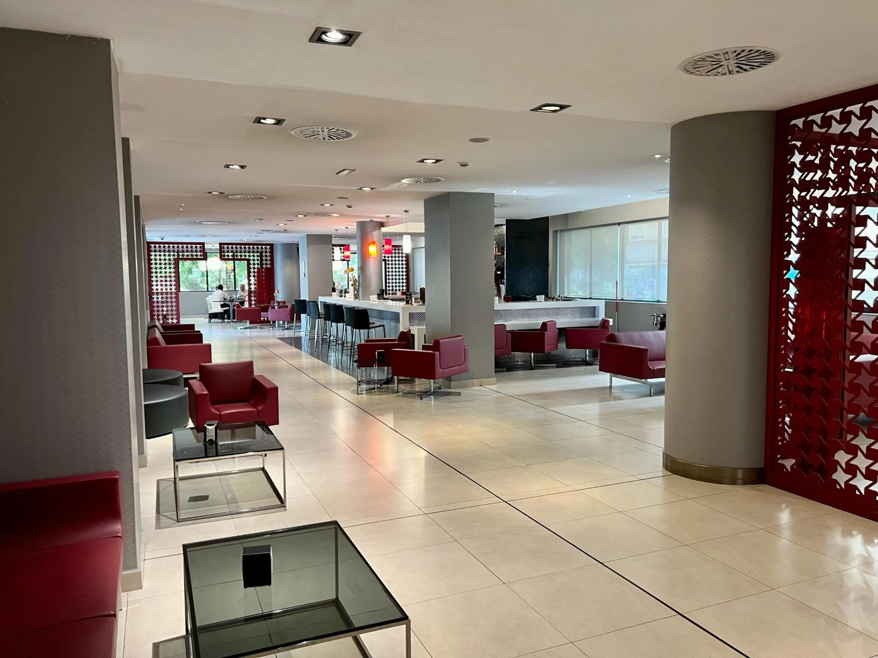 Restaurant/places to eat in Turia Granada