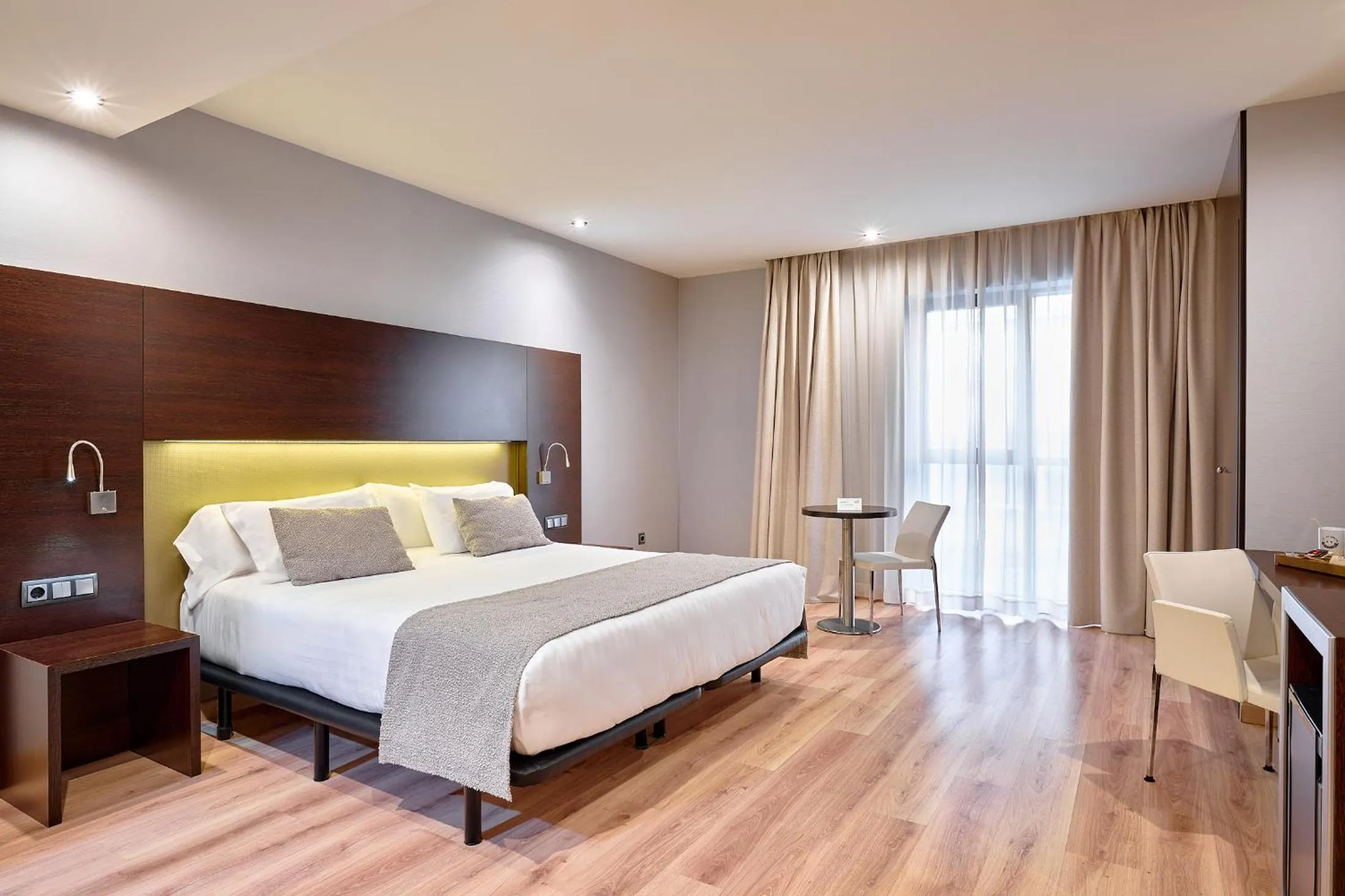 Bed in Turia Granada