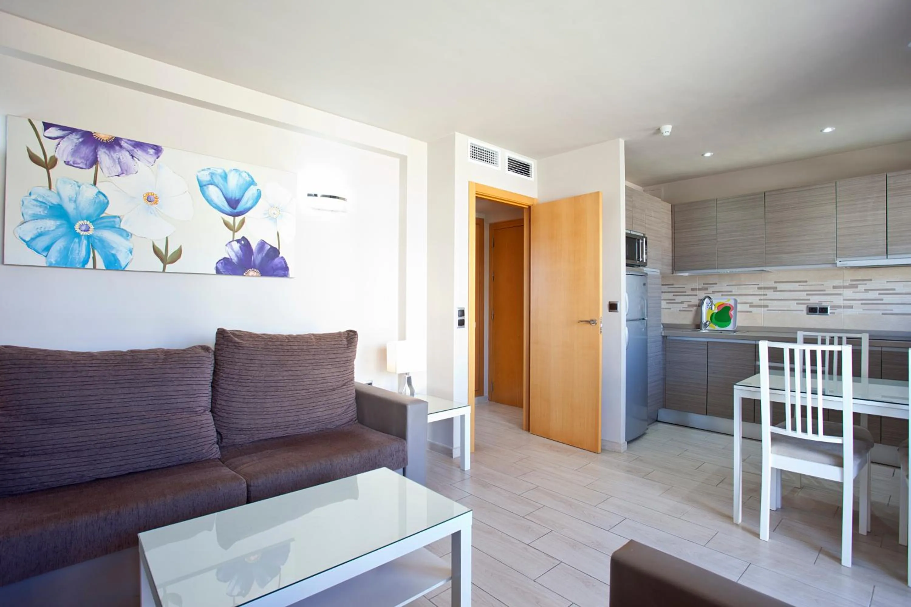 Living room in Apartamentos Ecuador Park