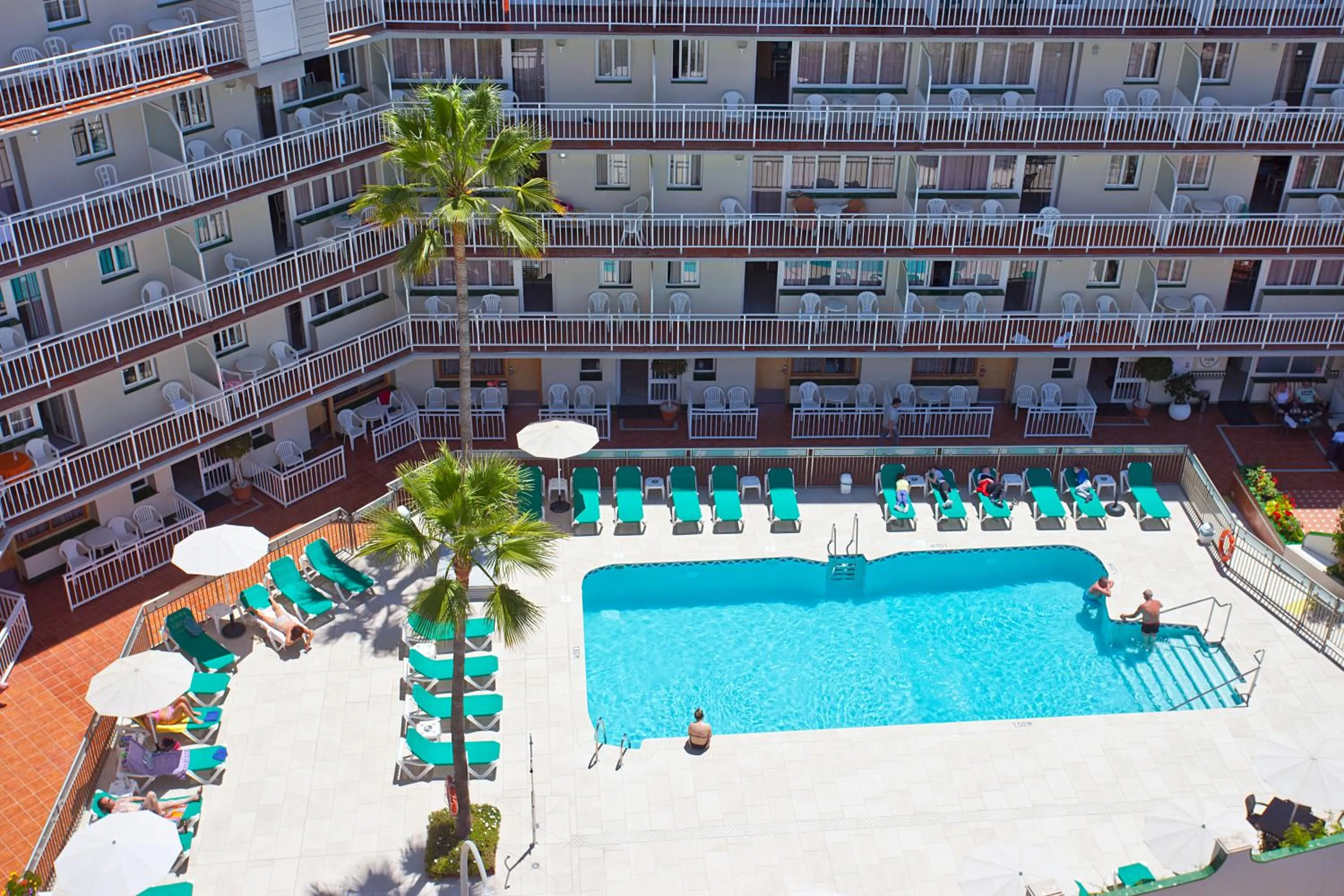 Bird's eye view in Apartamentos Ecuador Park