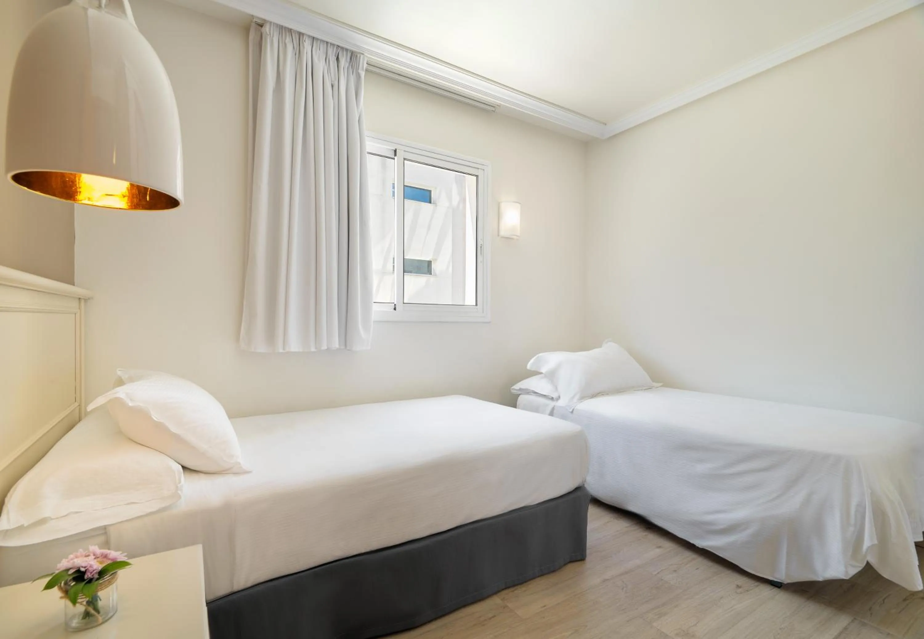 Decorative detail, Bed in H10 Mediterranean Village