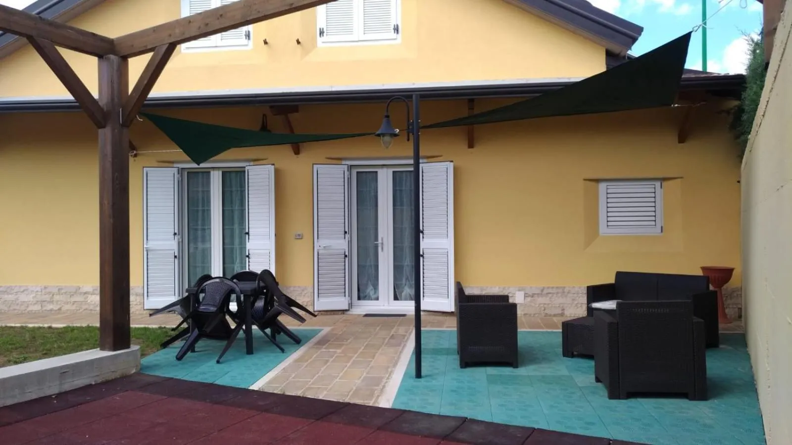 Patio in Ostello Villafranca