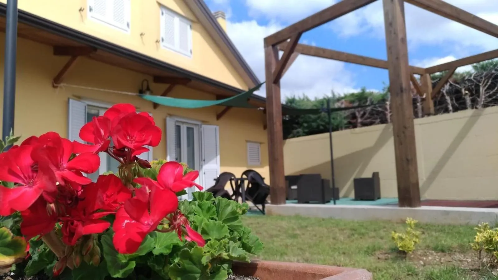 Property building in Ostello Villafranca