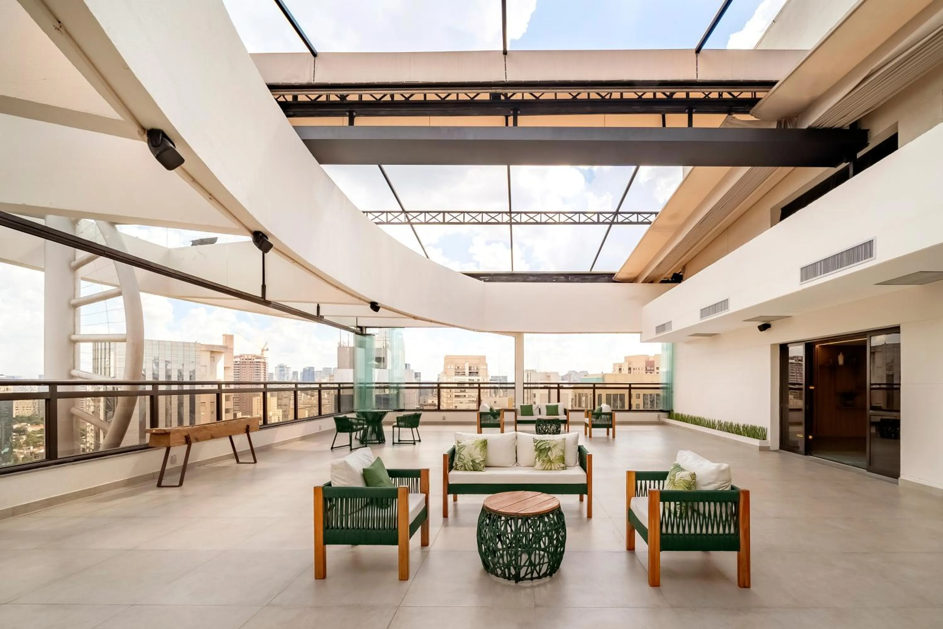 City view in Grand Mercure SP Itaim Bibi