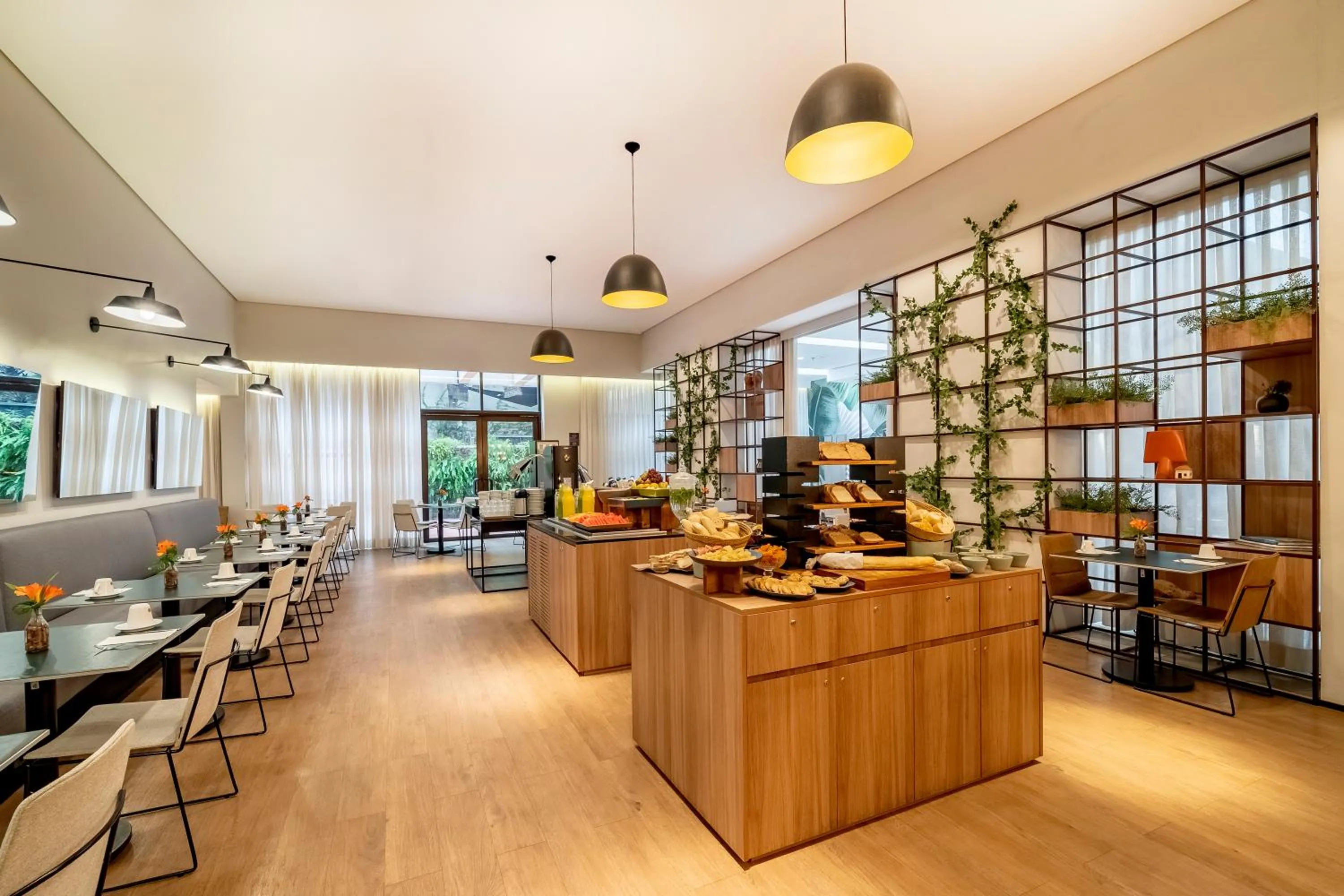 Breakfast in Grand Mercure SP Itaim Bibi