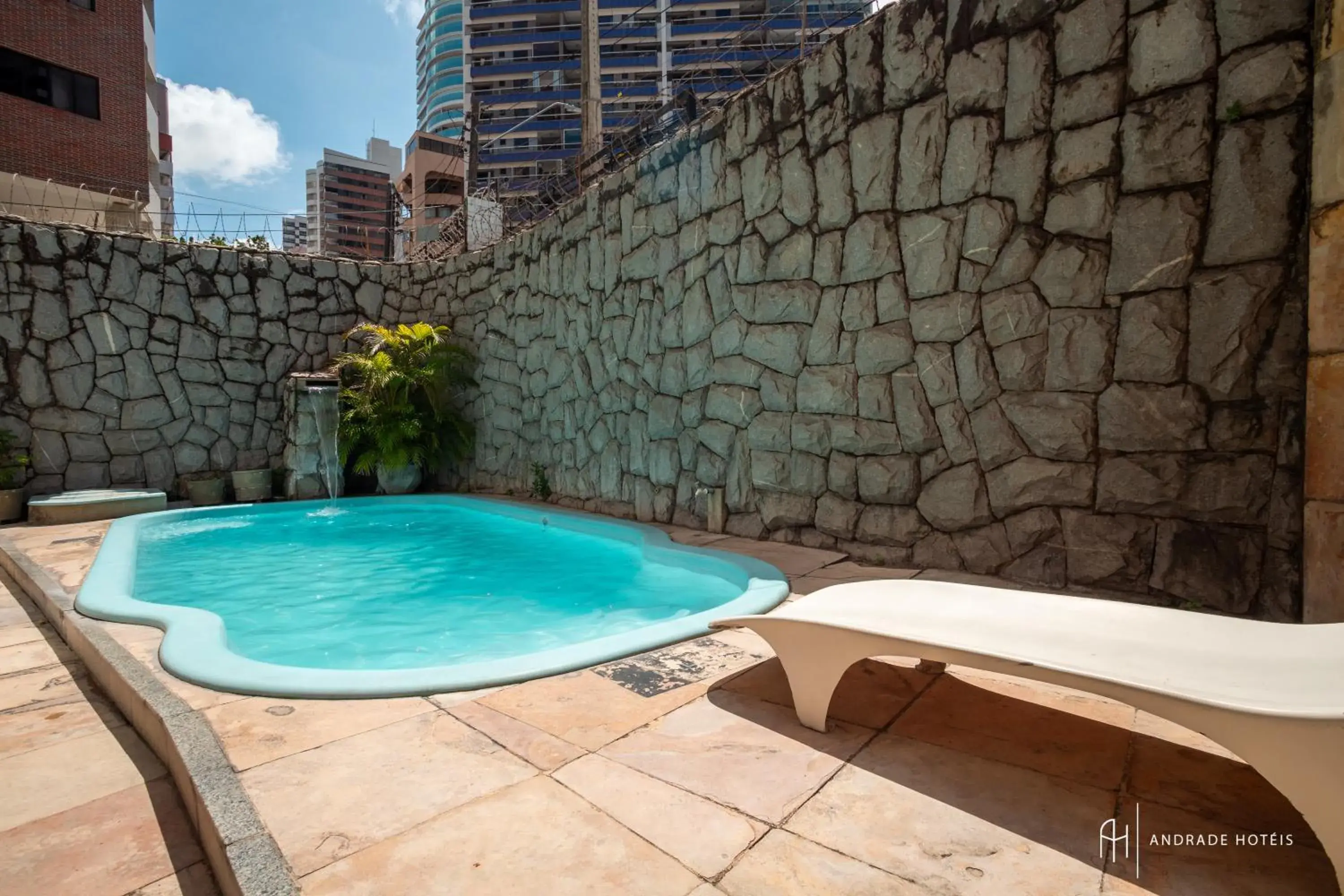 Swimming pool in Rede Andrade Coimbra Swimming pool in Rede Andrade Coimbra